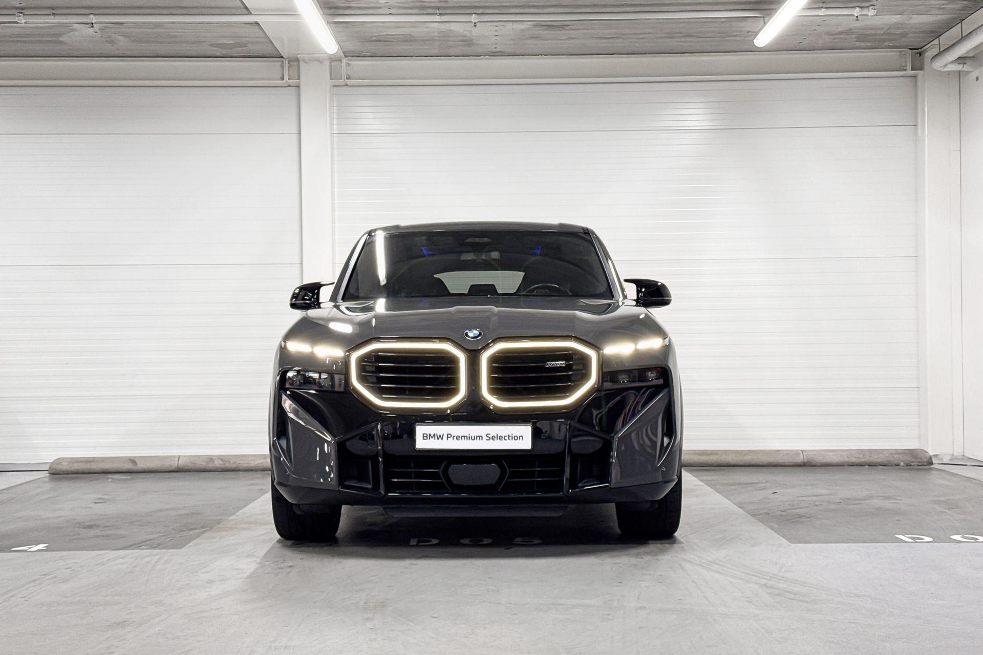 BMW XM