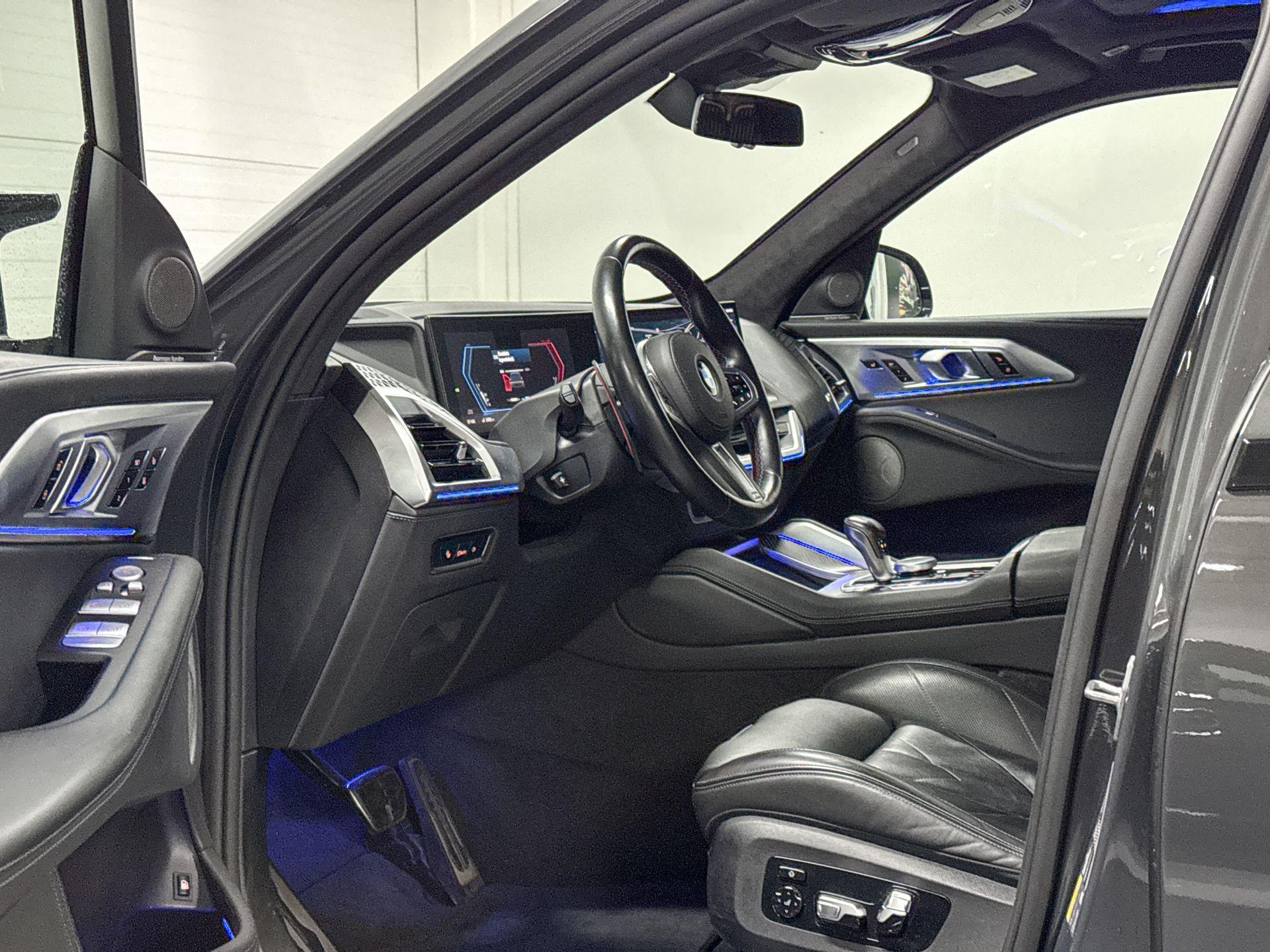 BMW XM