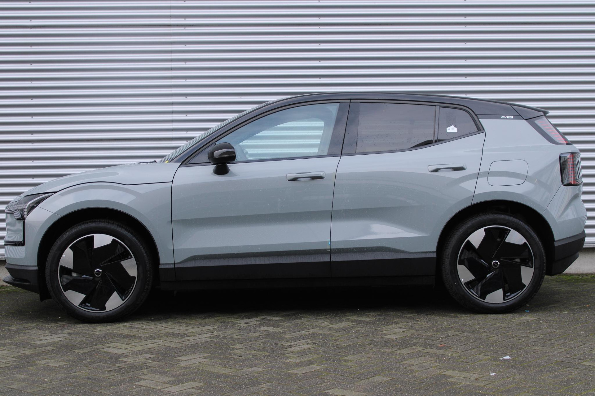 Volvo EX30
