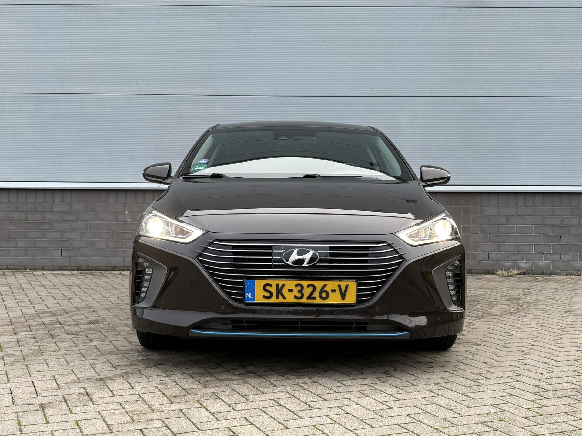 Hyundai Ioniq