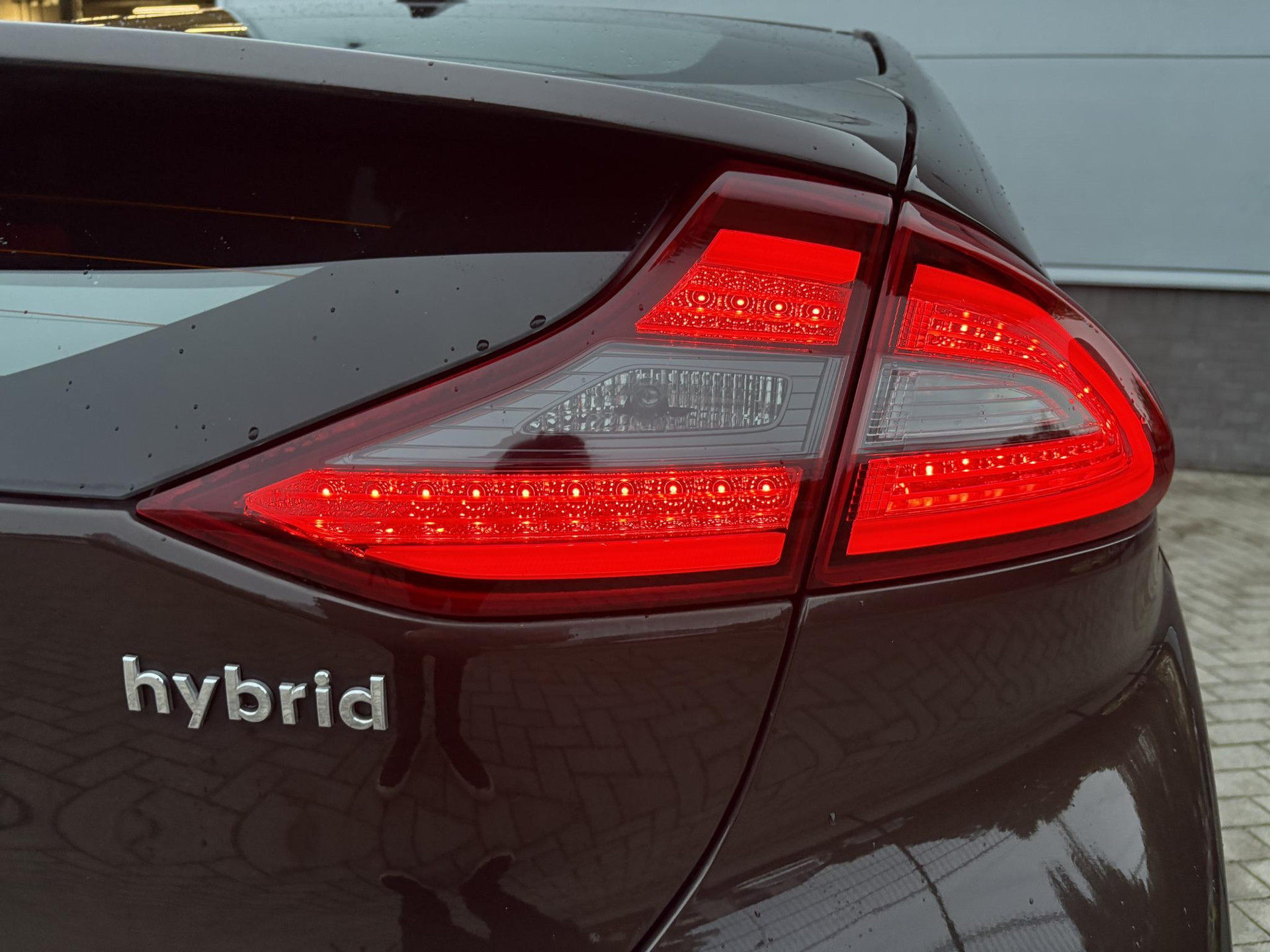 Hyundai Ioniq