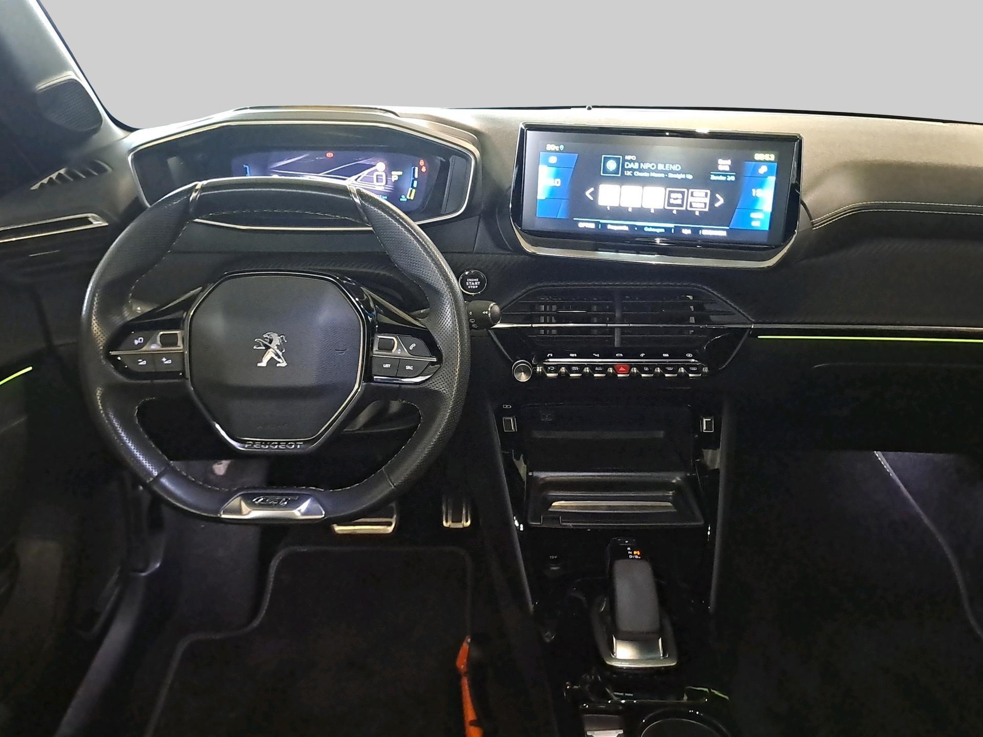 Peugeot e-208