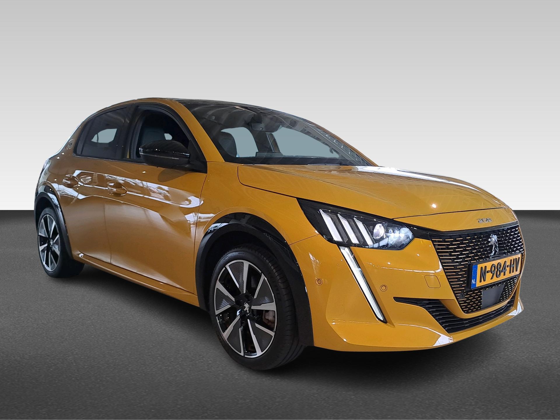 Peugeot e-208