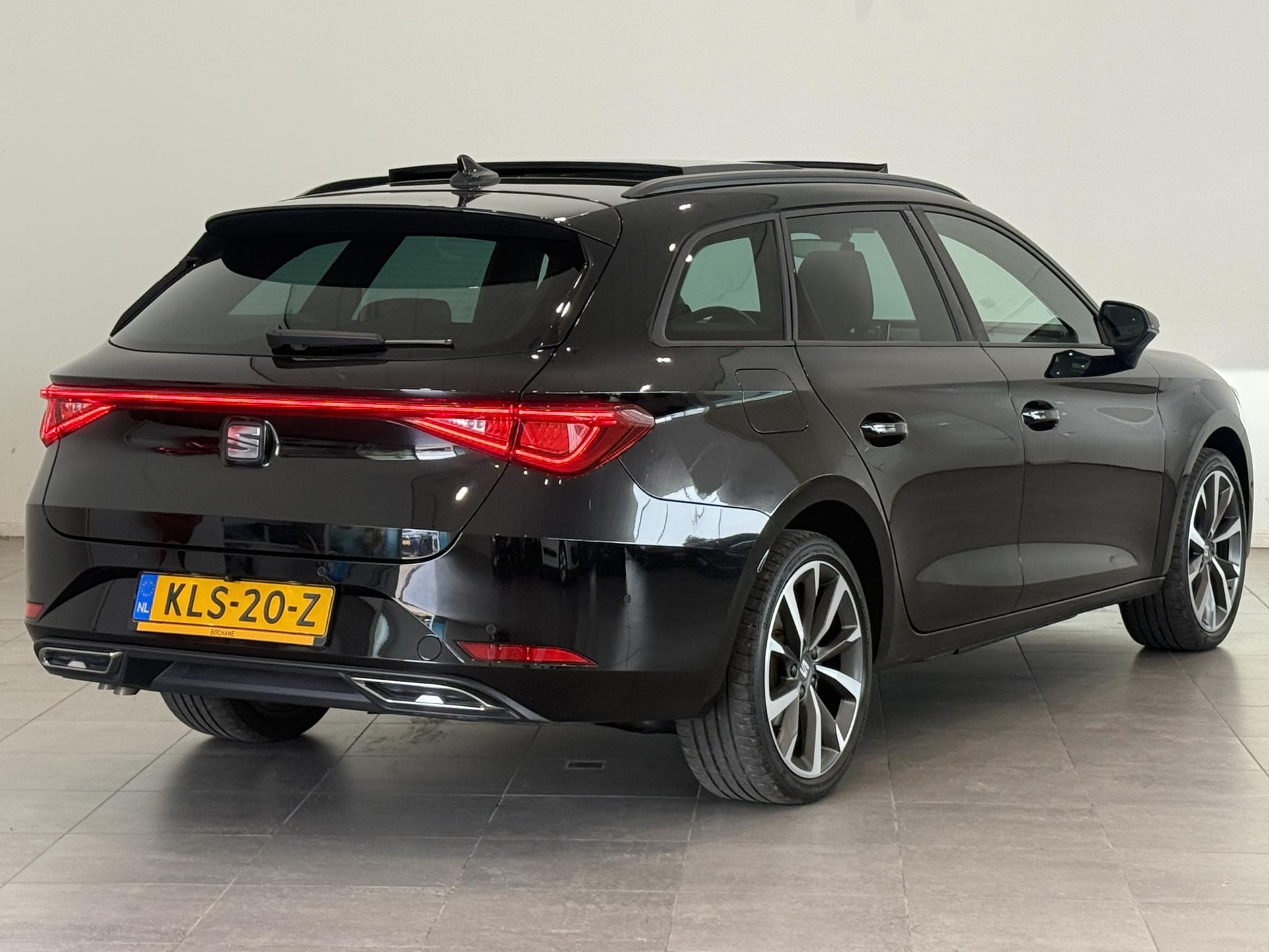 SEAT León