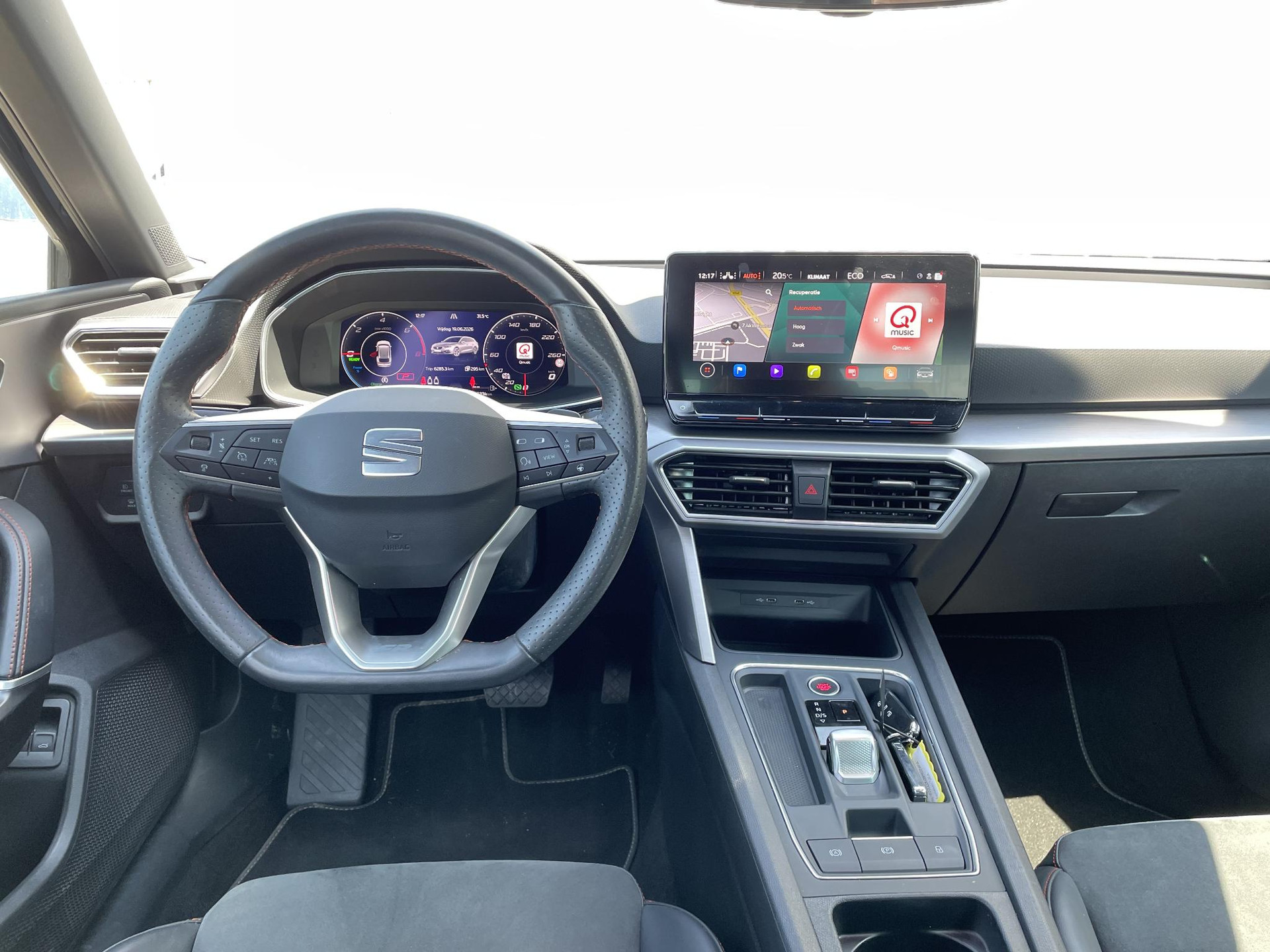 SEAT León