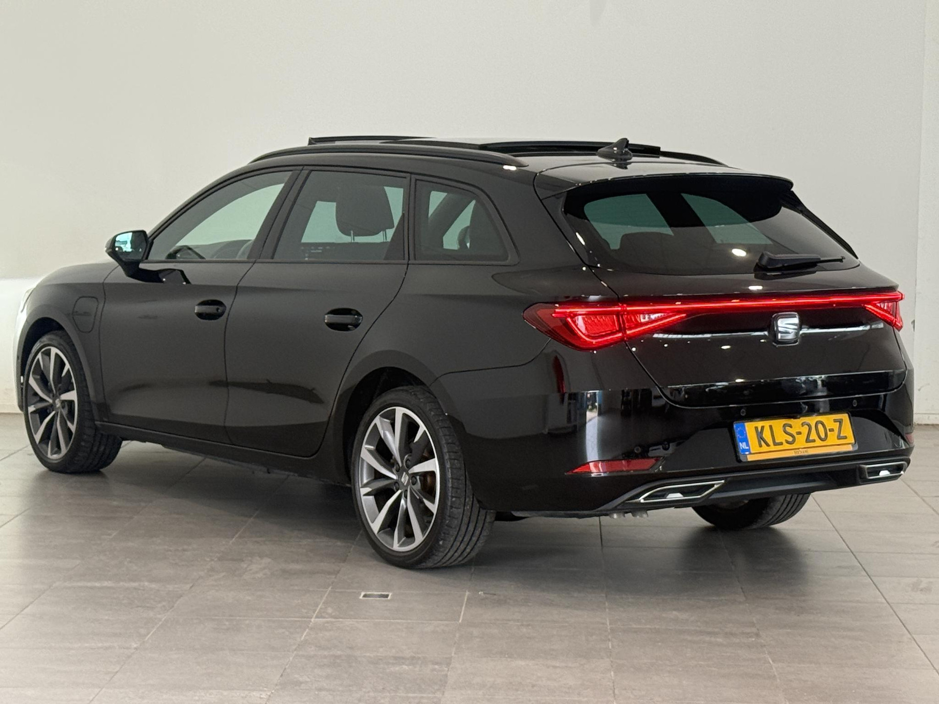 SEAT León