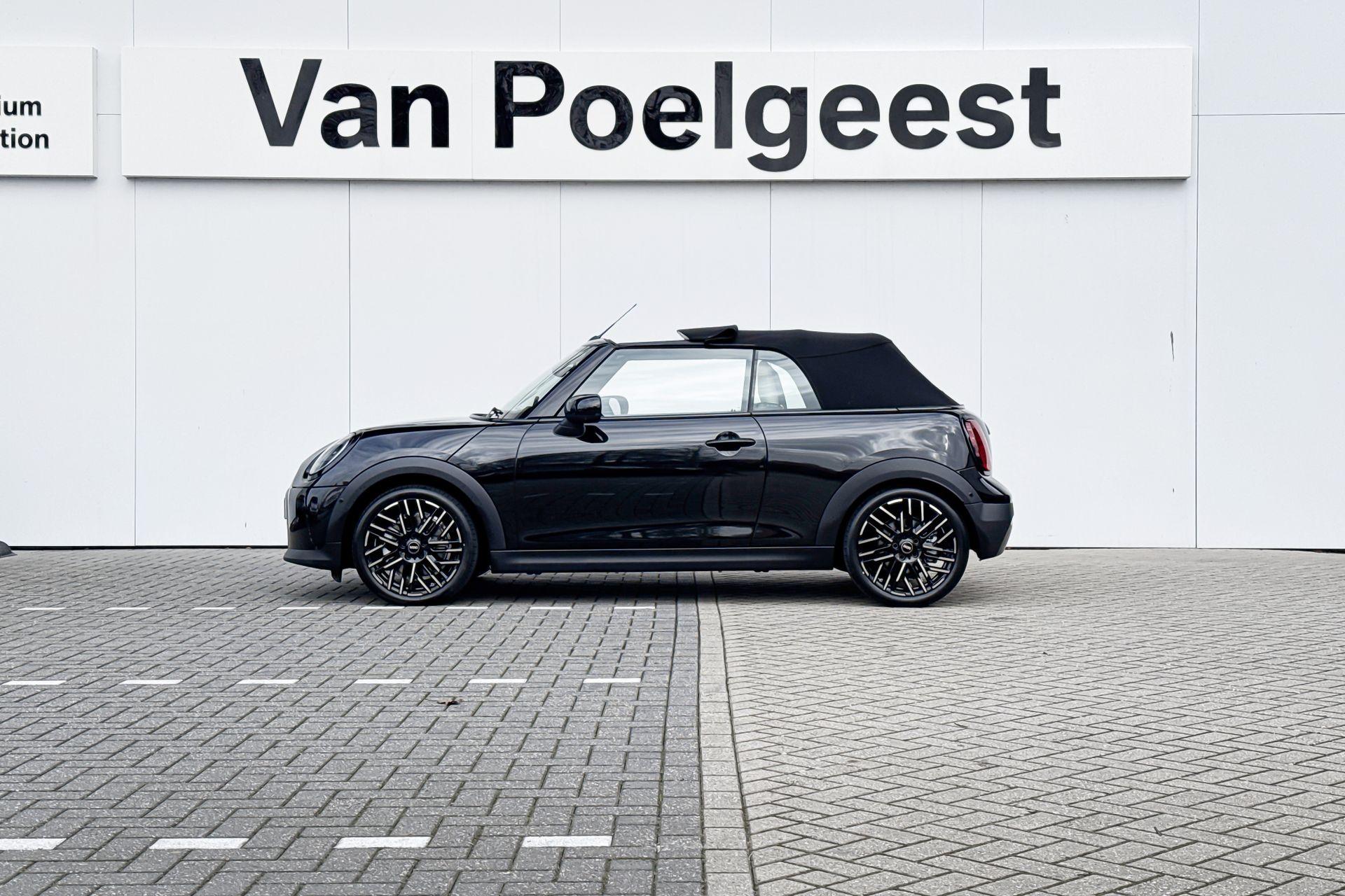 MINI Cooper Cabrio