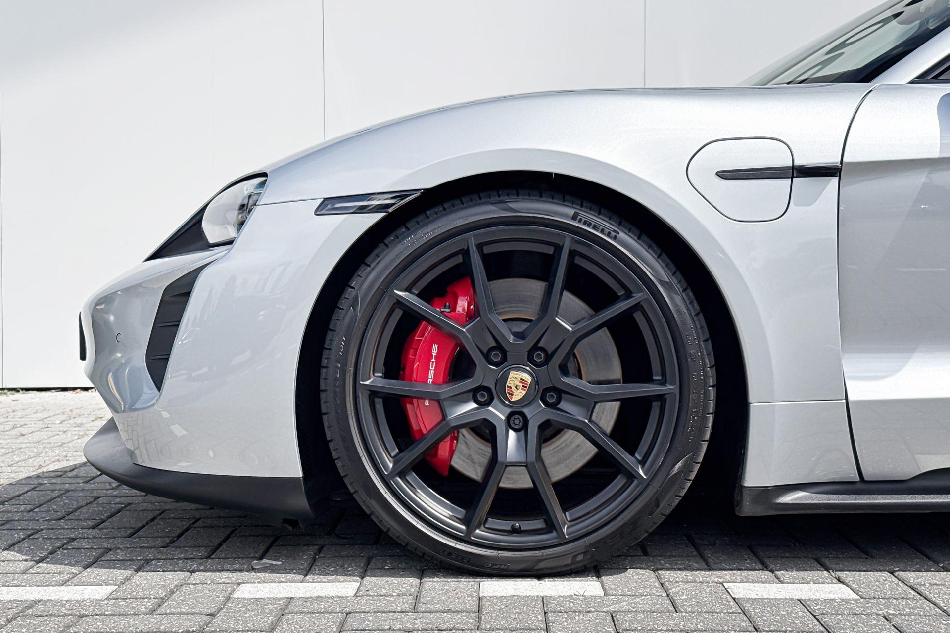 Porsche Taycan Sport Turismo