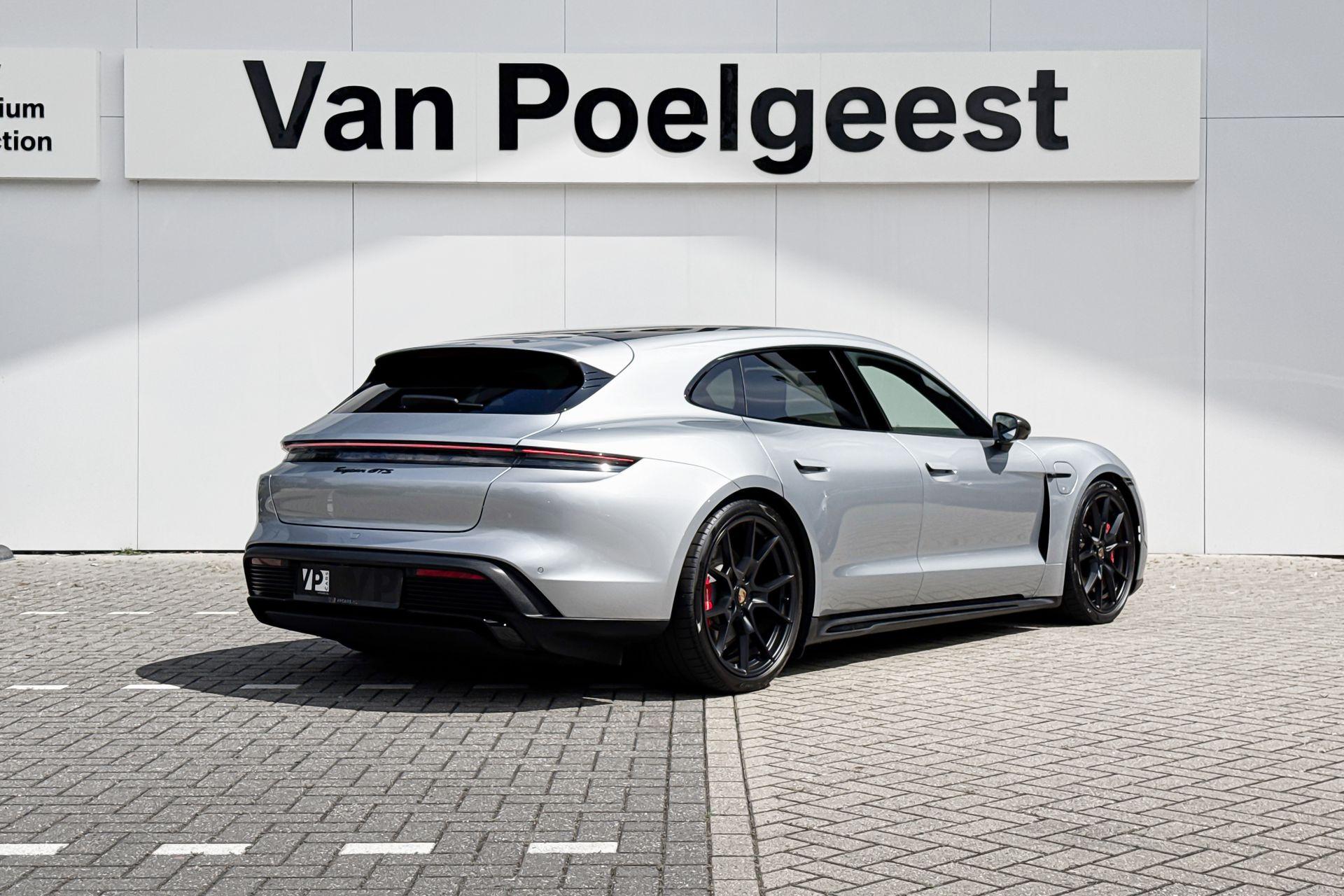 Porsche Taycan Sport Turismo