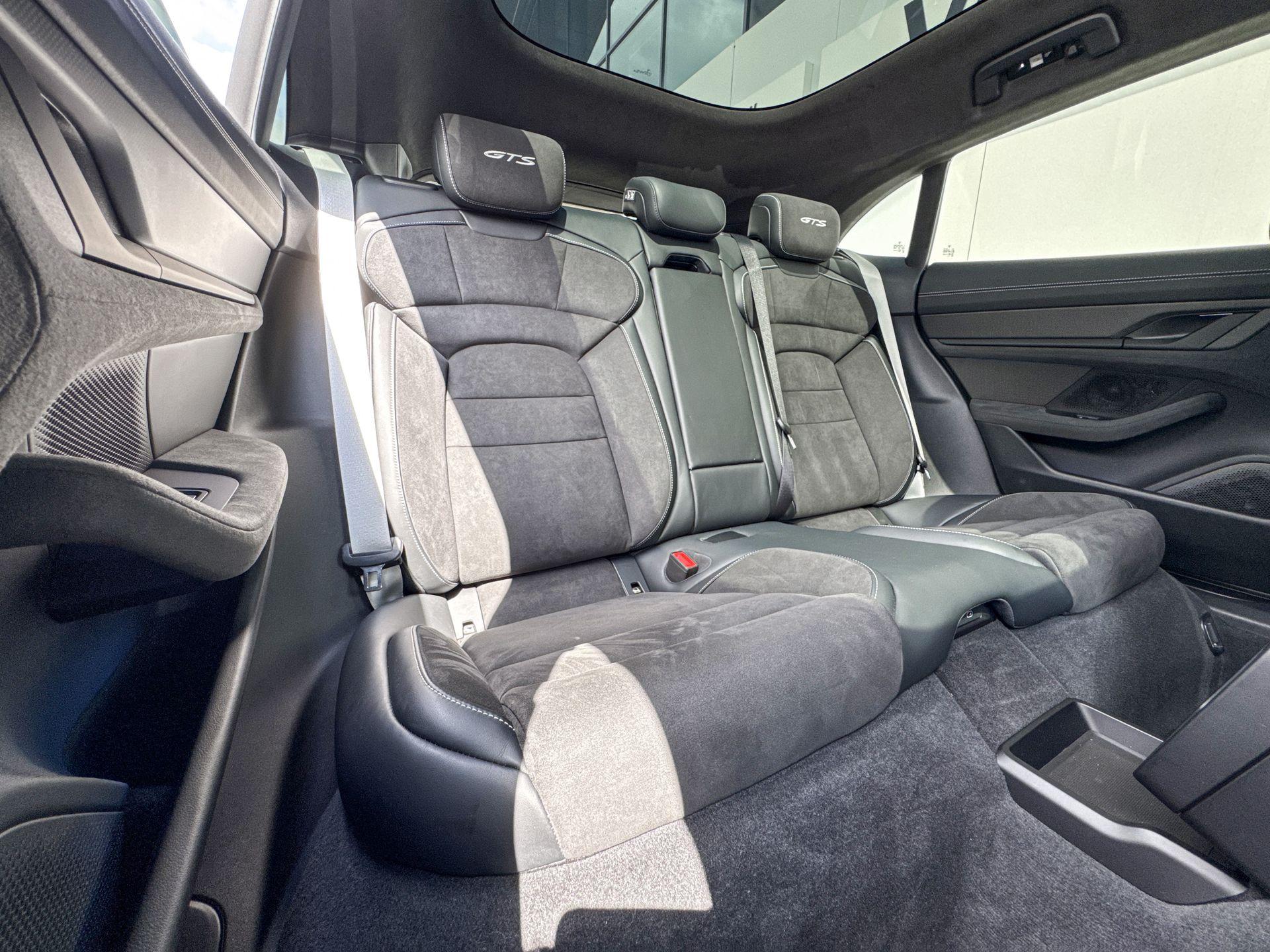 Porsche Taycan Sport Turismo