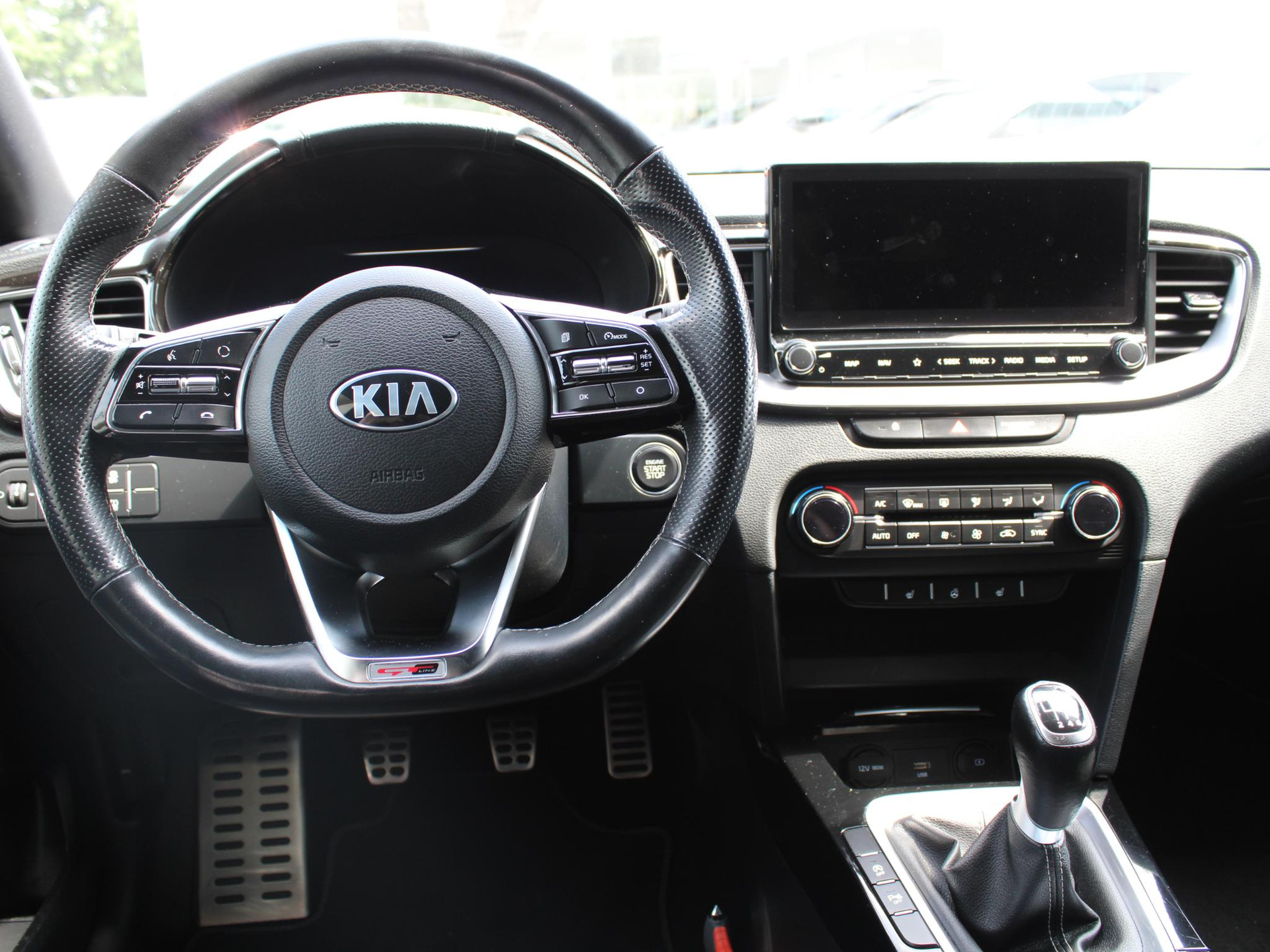 Kia Proceed