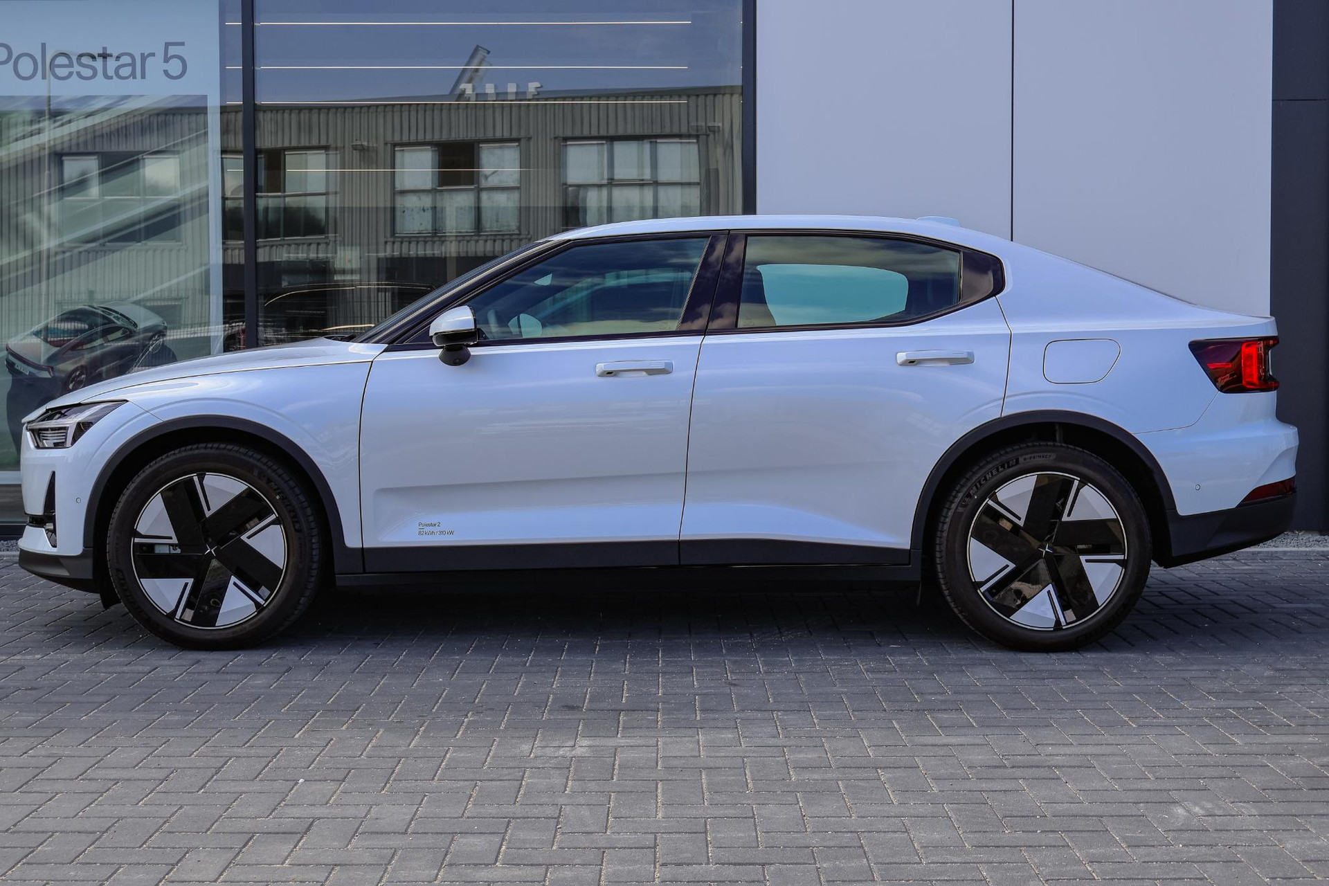 Polestar Polestar 2