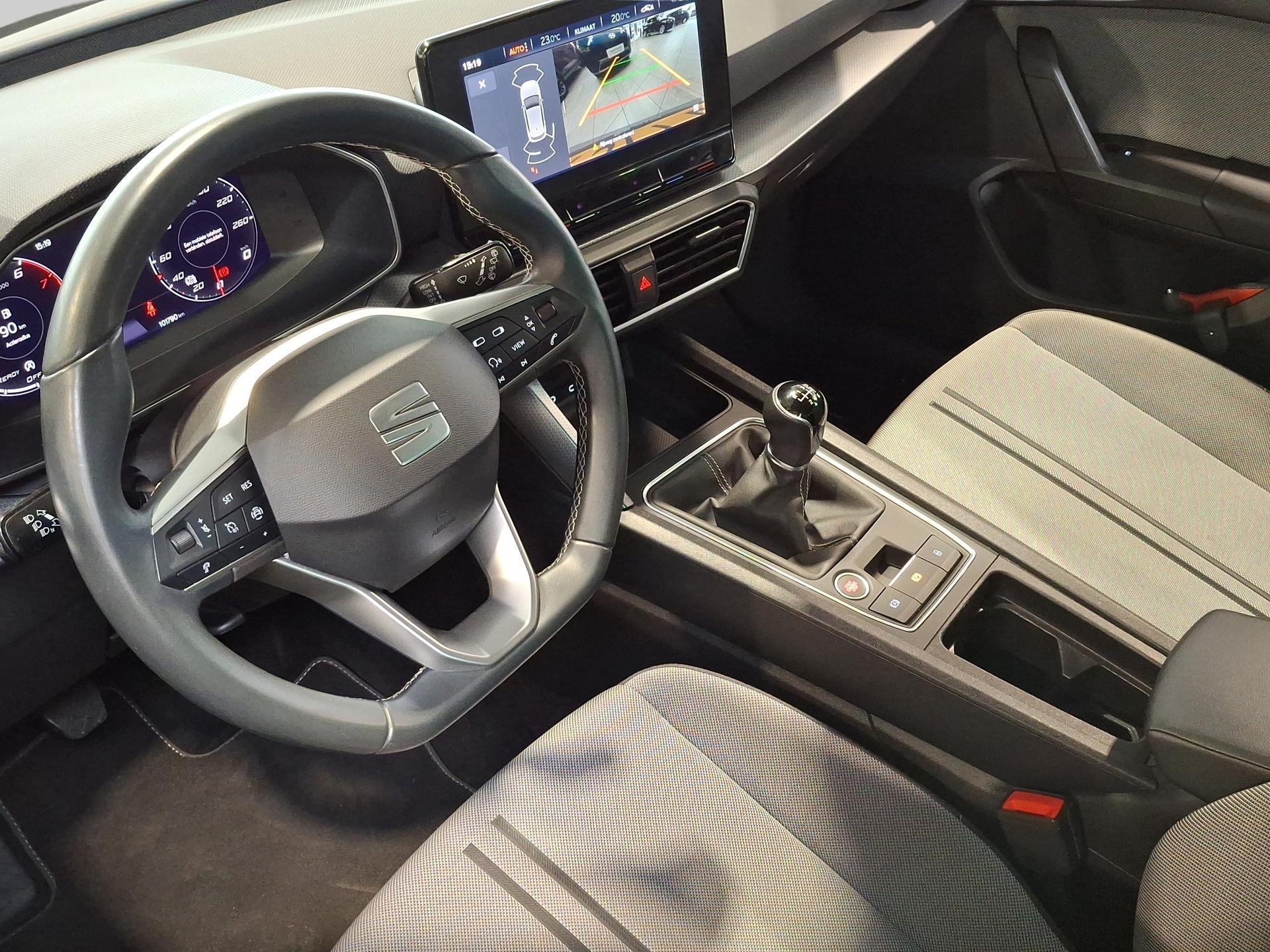 SEAT León