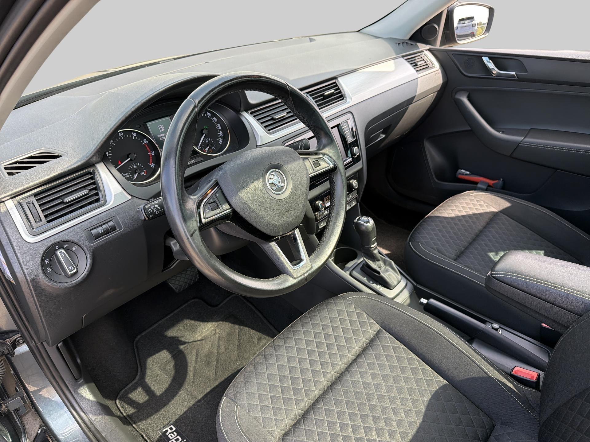 Škoda Rapid