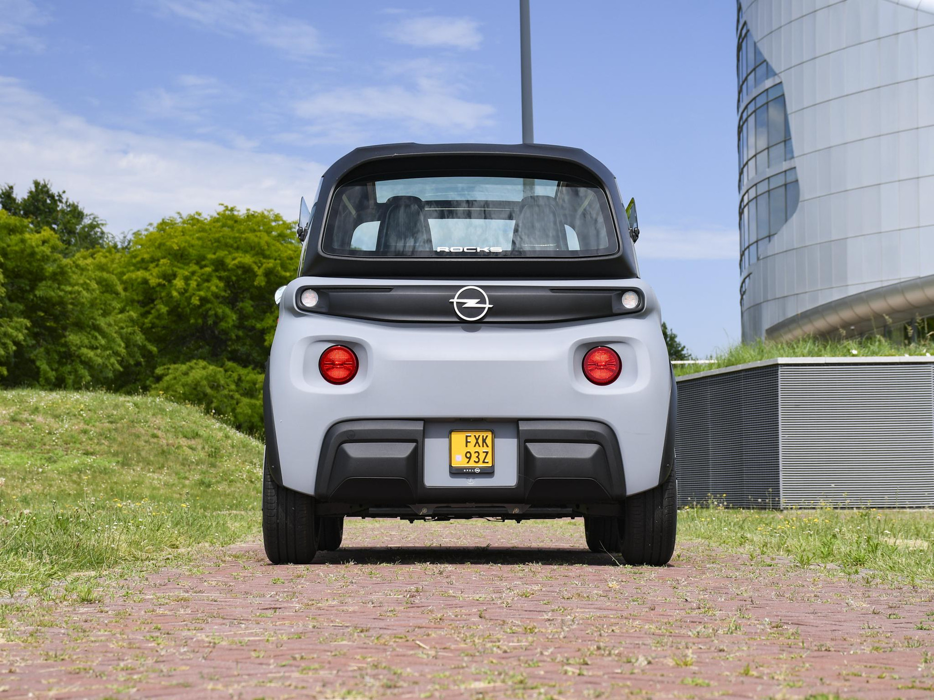 Opel Rocks-e