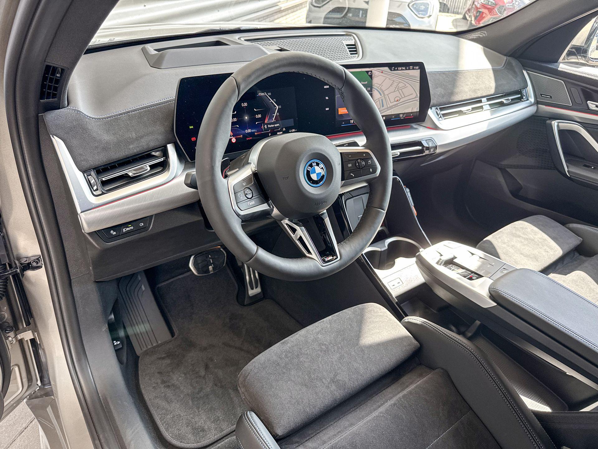 BMW iX2