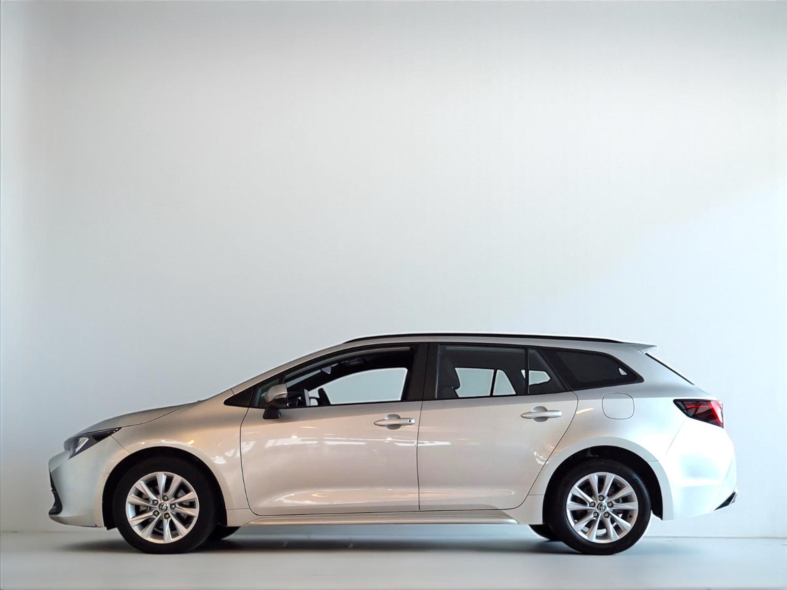 Toyota Corolla Touring Sports