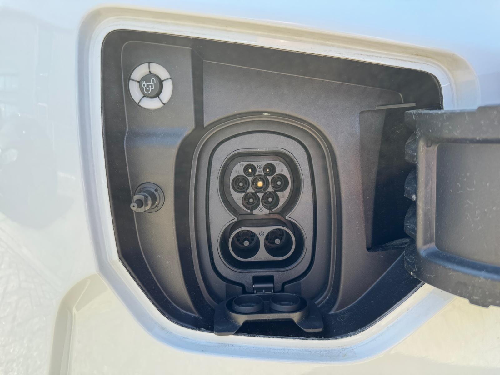 Ford E-Transit Custom