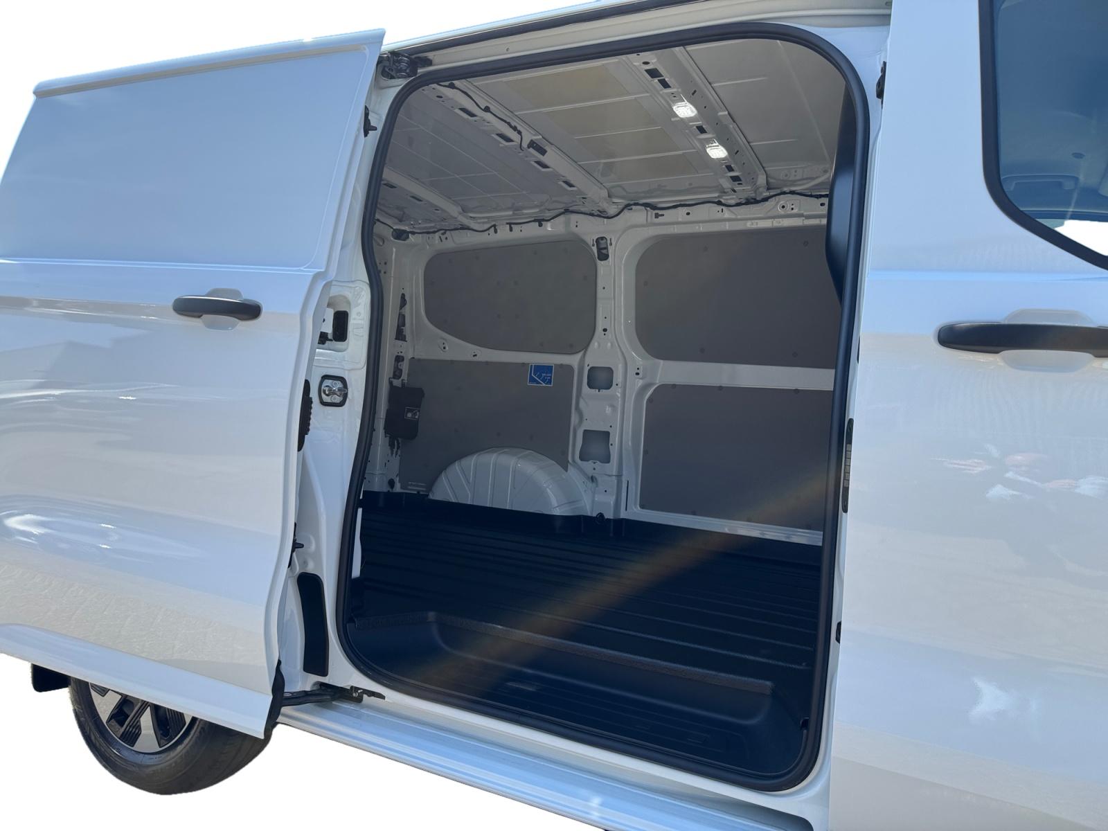 Ford E-Transit Custom