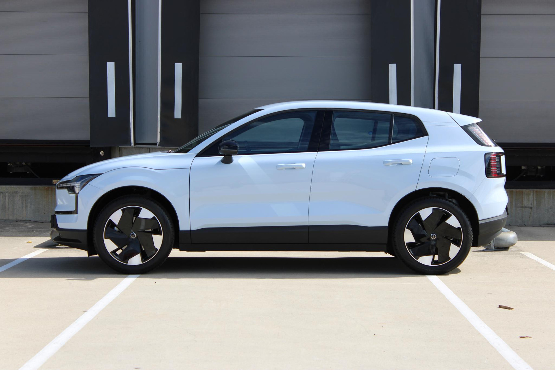 Volvo EX30