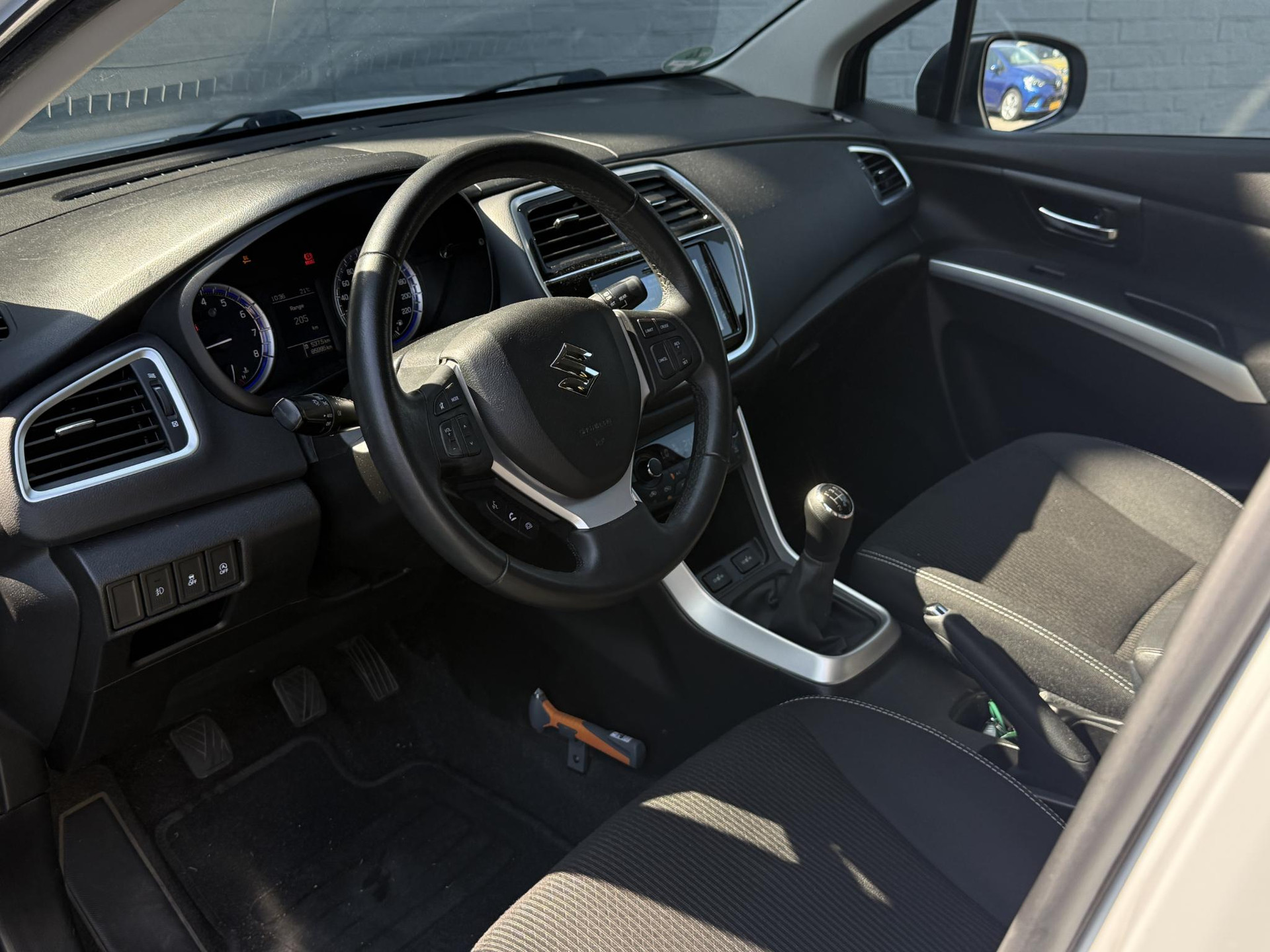 Suzuki S-Cross