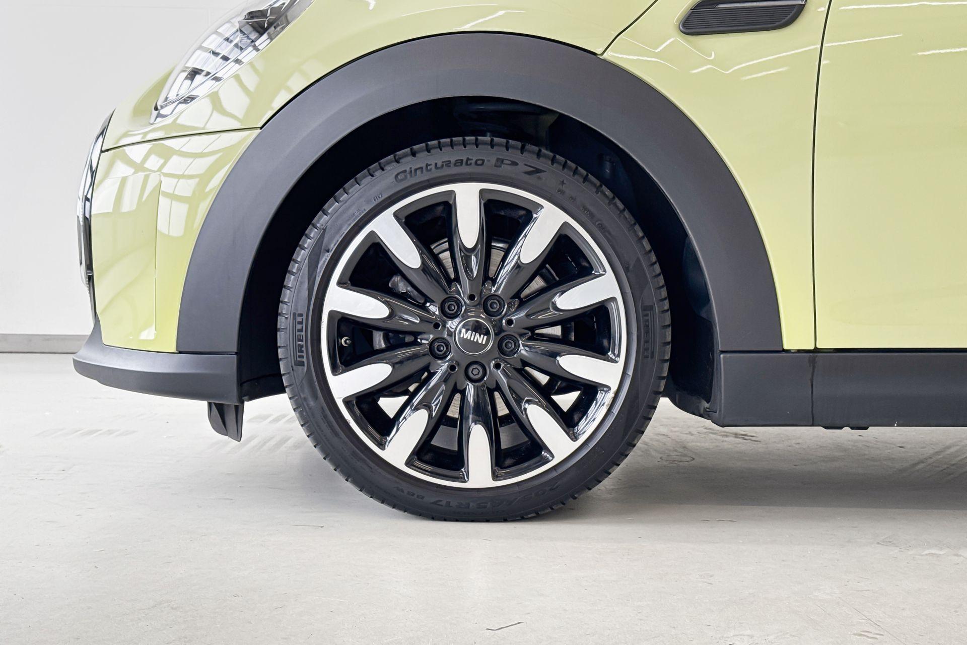 MINI Cooper Cabrio