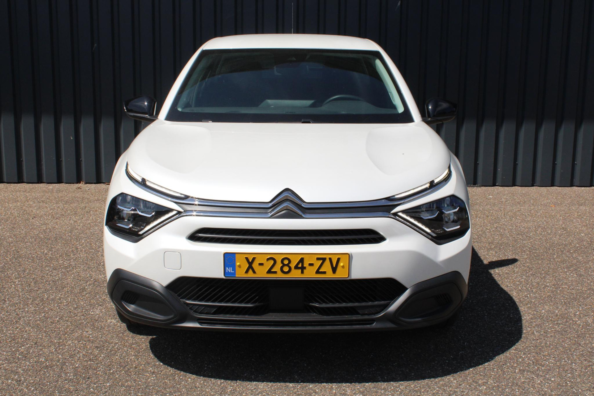 Citroën ë-C4