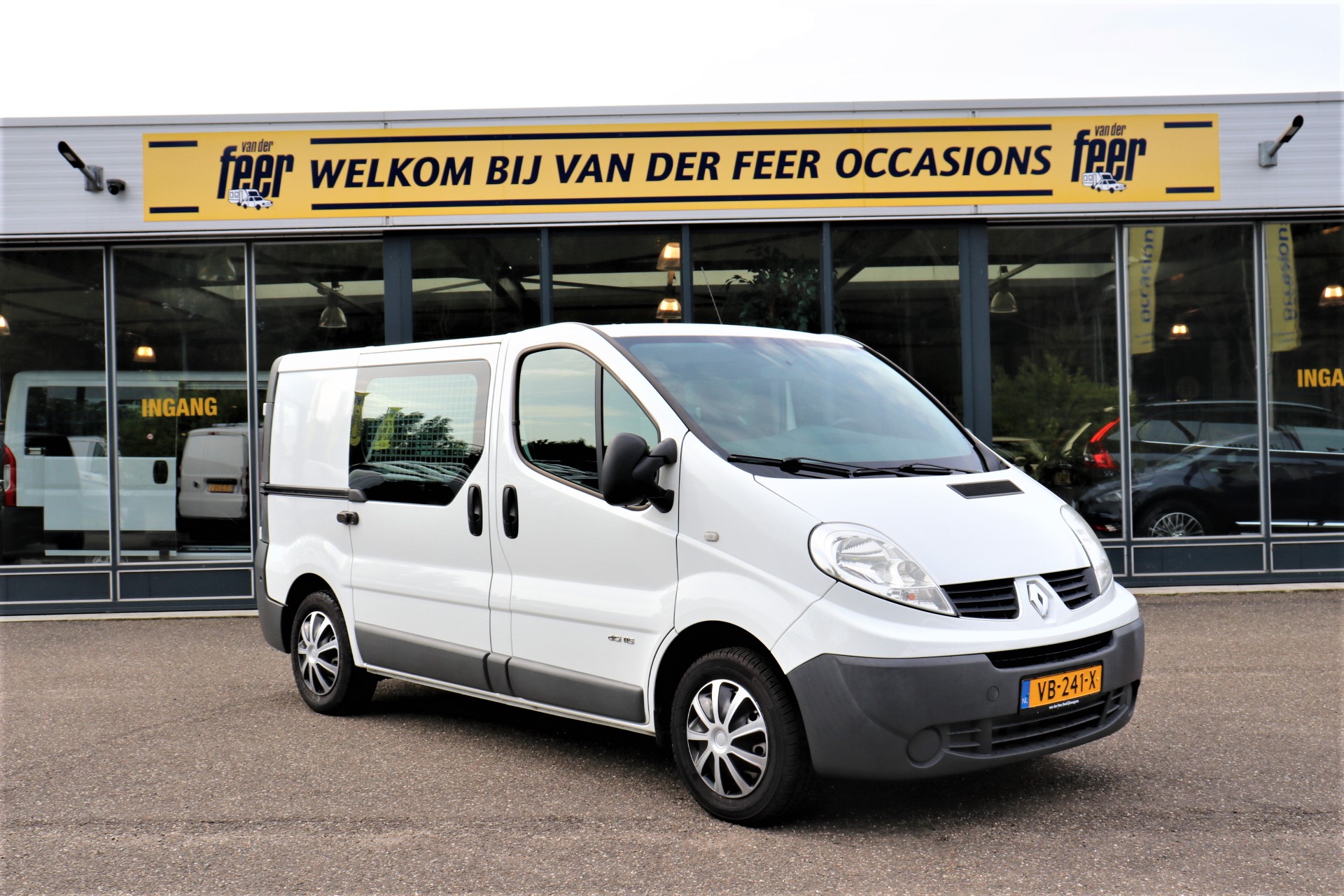 Renault Trafic 2.0 dCi T27 L1H1 Aangepast voor Rolstoelvervoer | | Automaat | Aanpassing voor rolstoelvervoer |