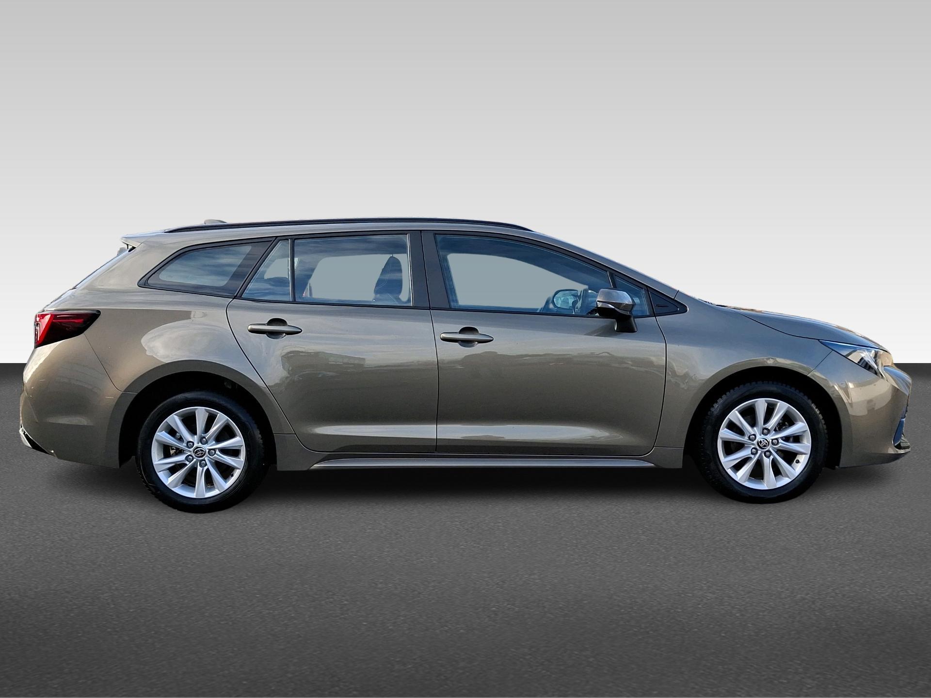 Toyota Corolla Touring Sports