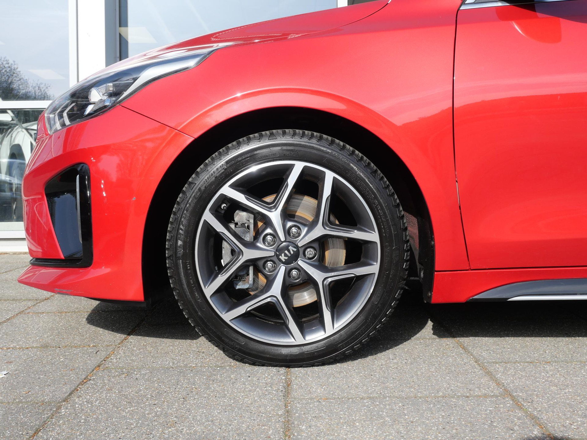 Kia Proceed