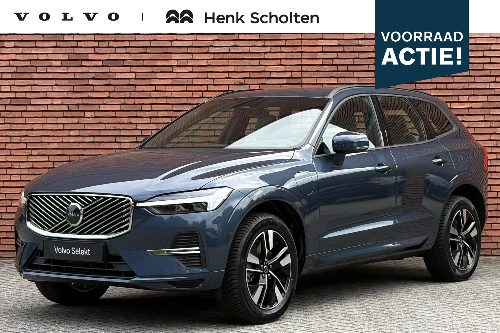 Volvo XC60 2.0 T6 Plug-in hybrid AWD Essential | 2026, foto 1