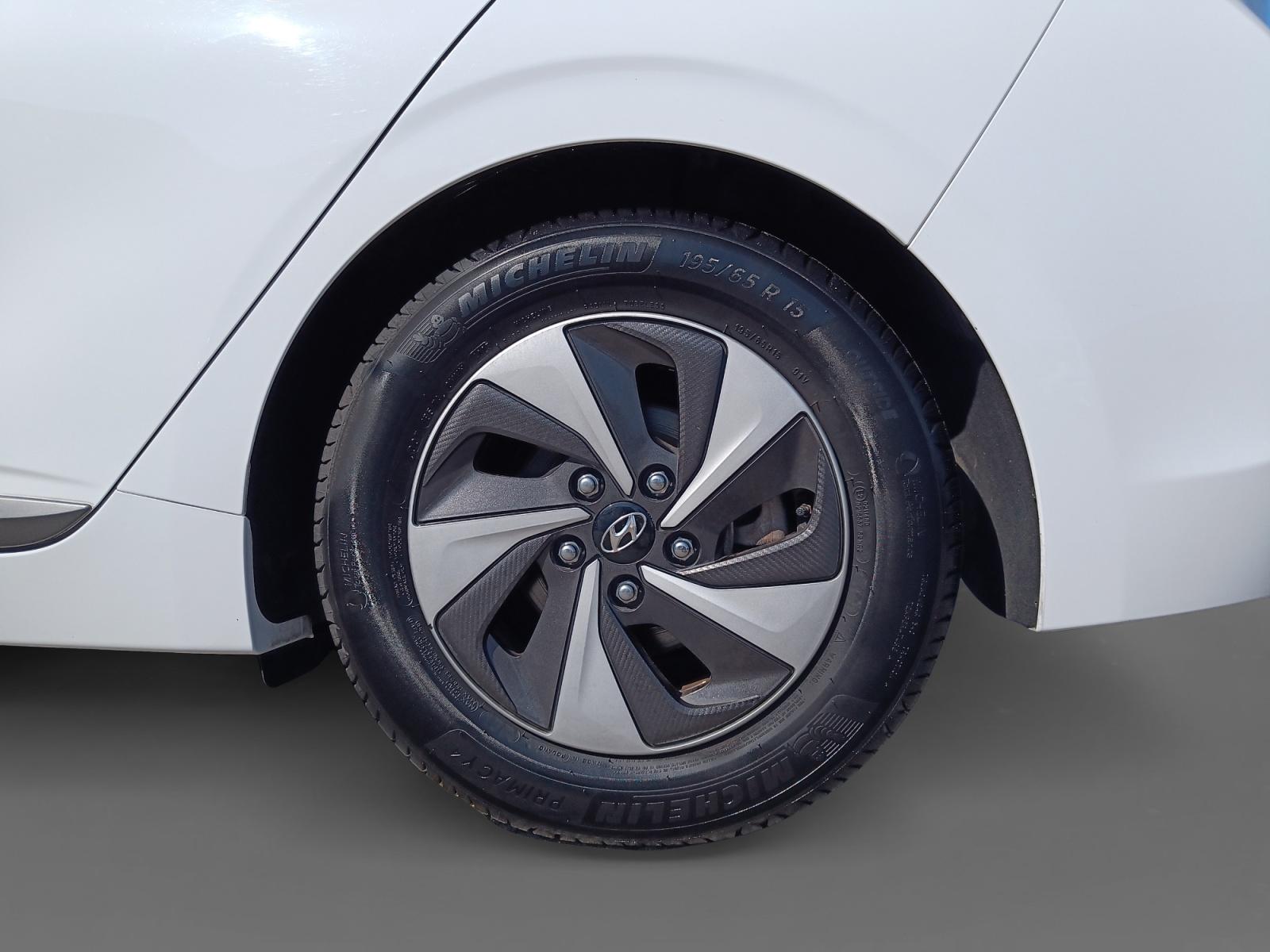 Hyundai Ioniq
