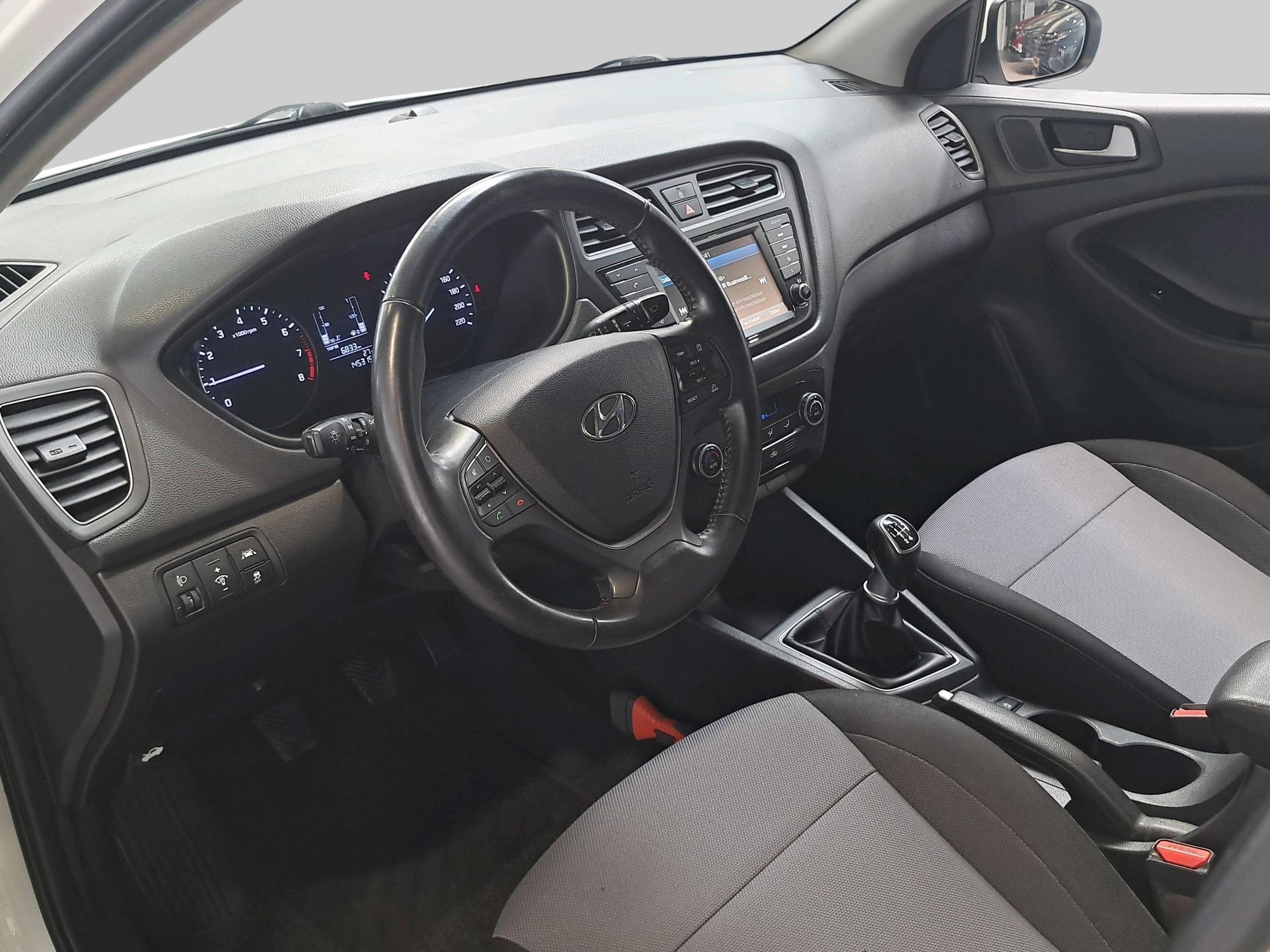 Hyundai i20
