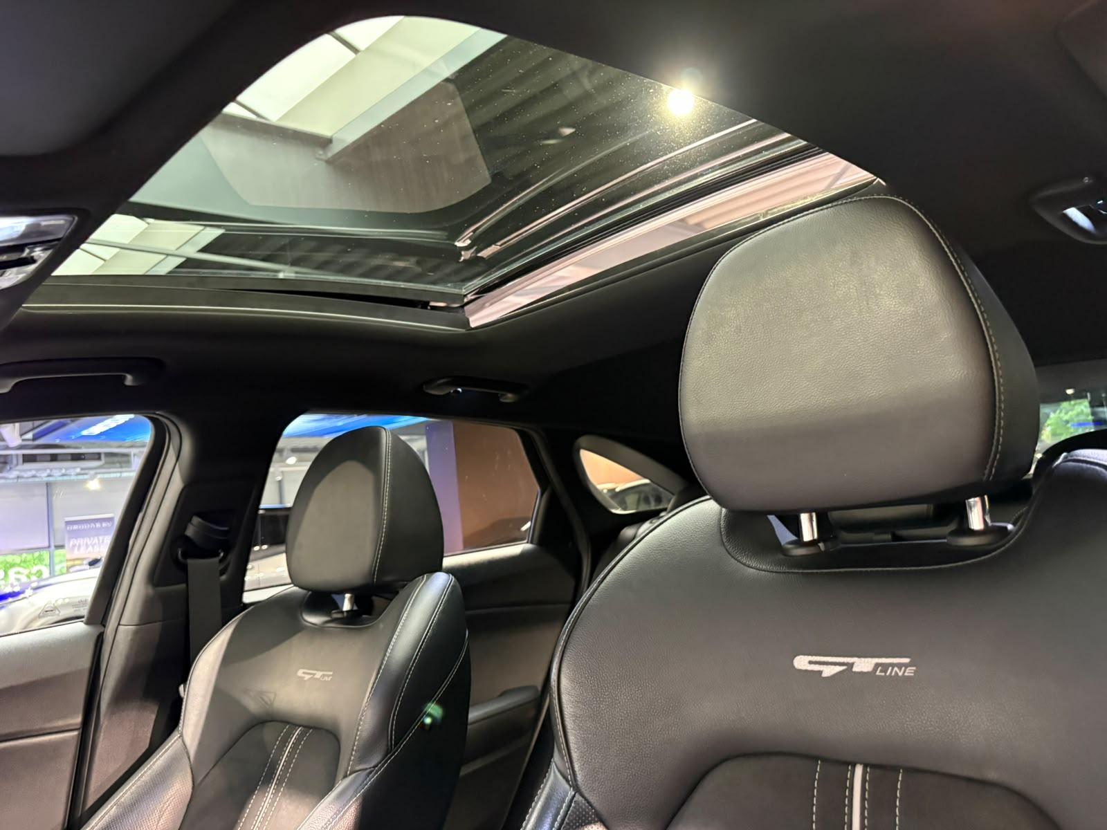Kia Proceed