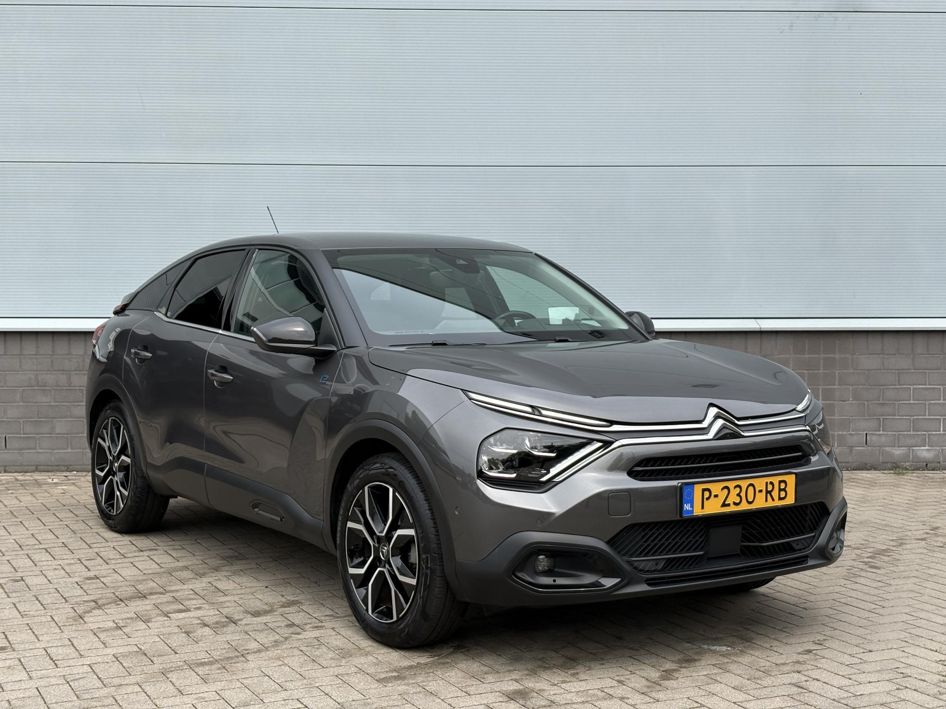 Citroën ë-C4