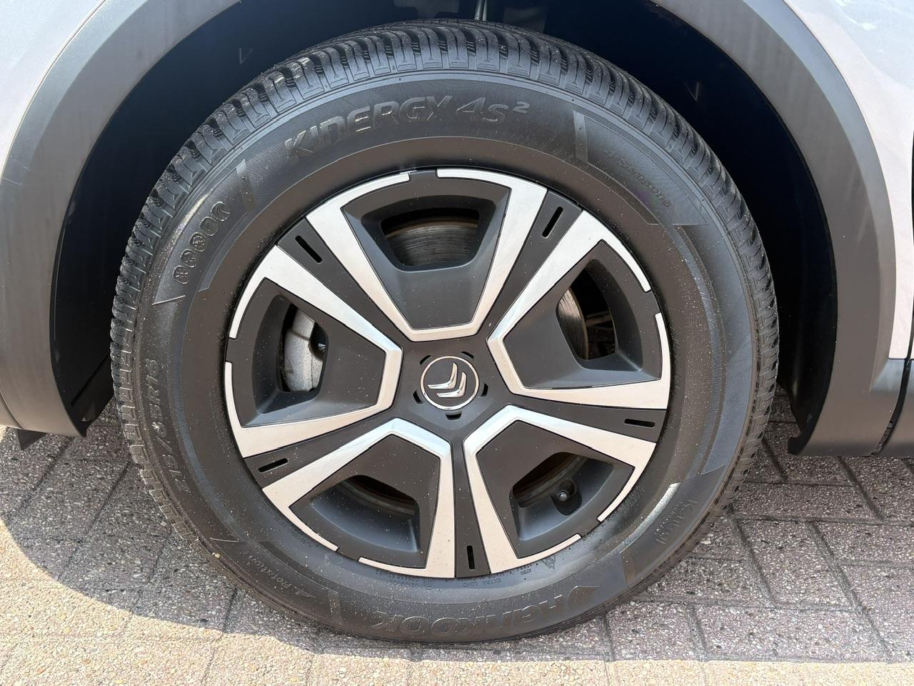 Citroën ë-C4