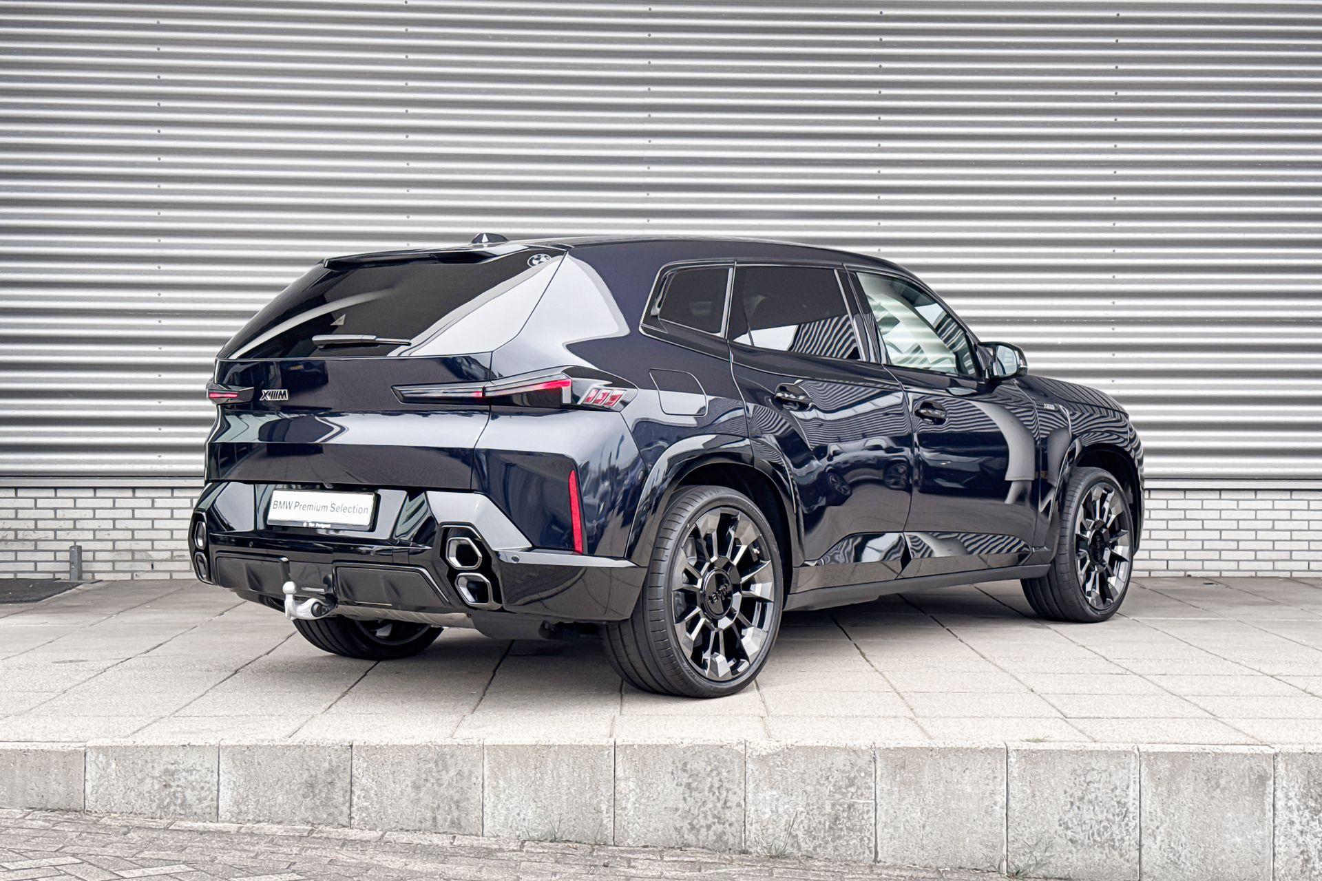 BMW XM