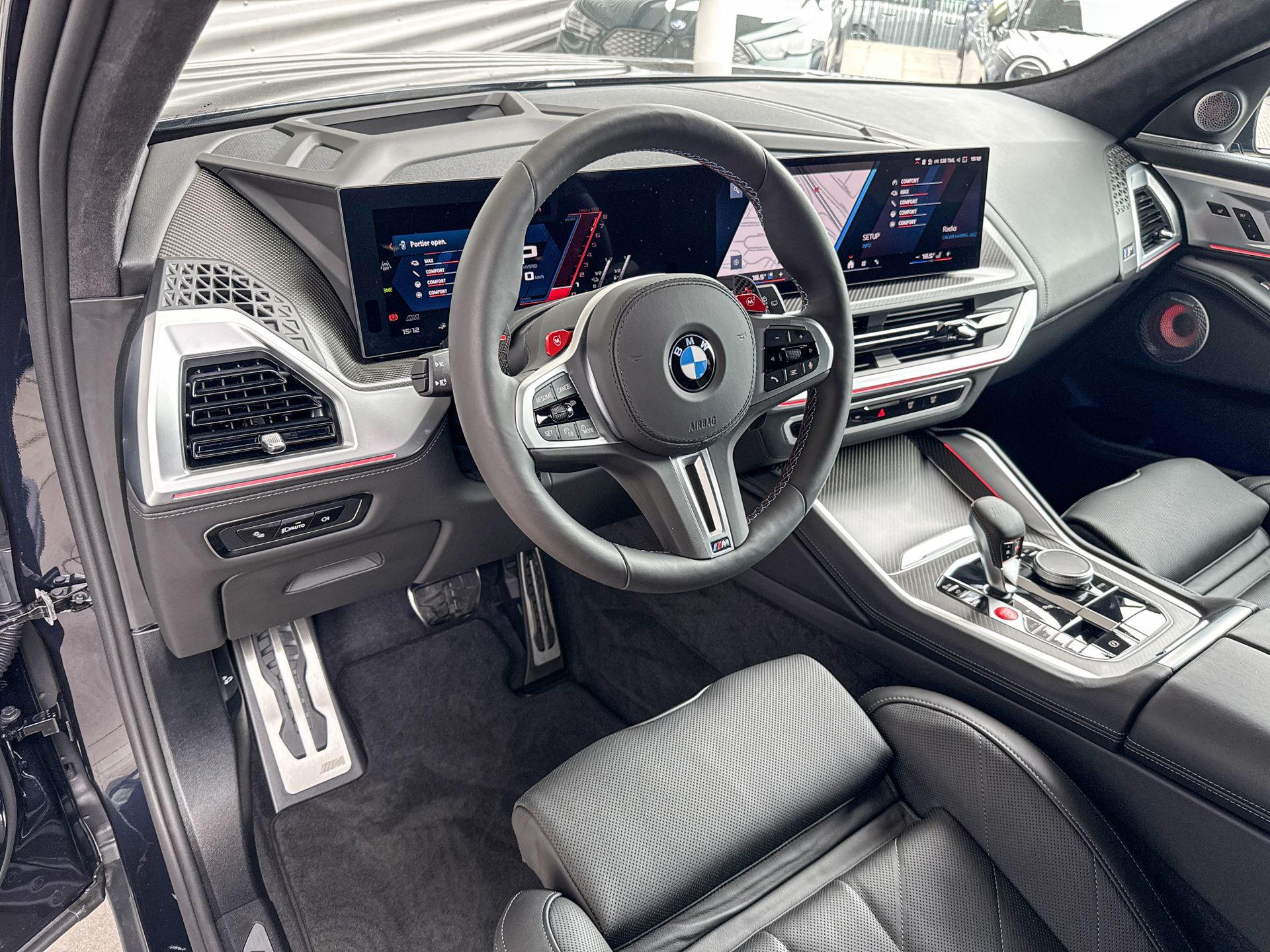 BMW XM