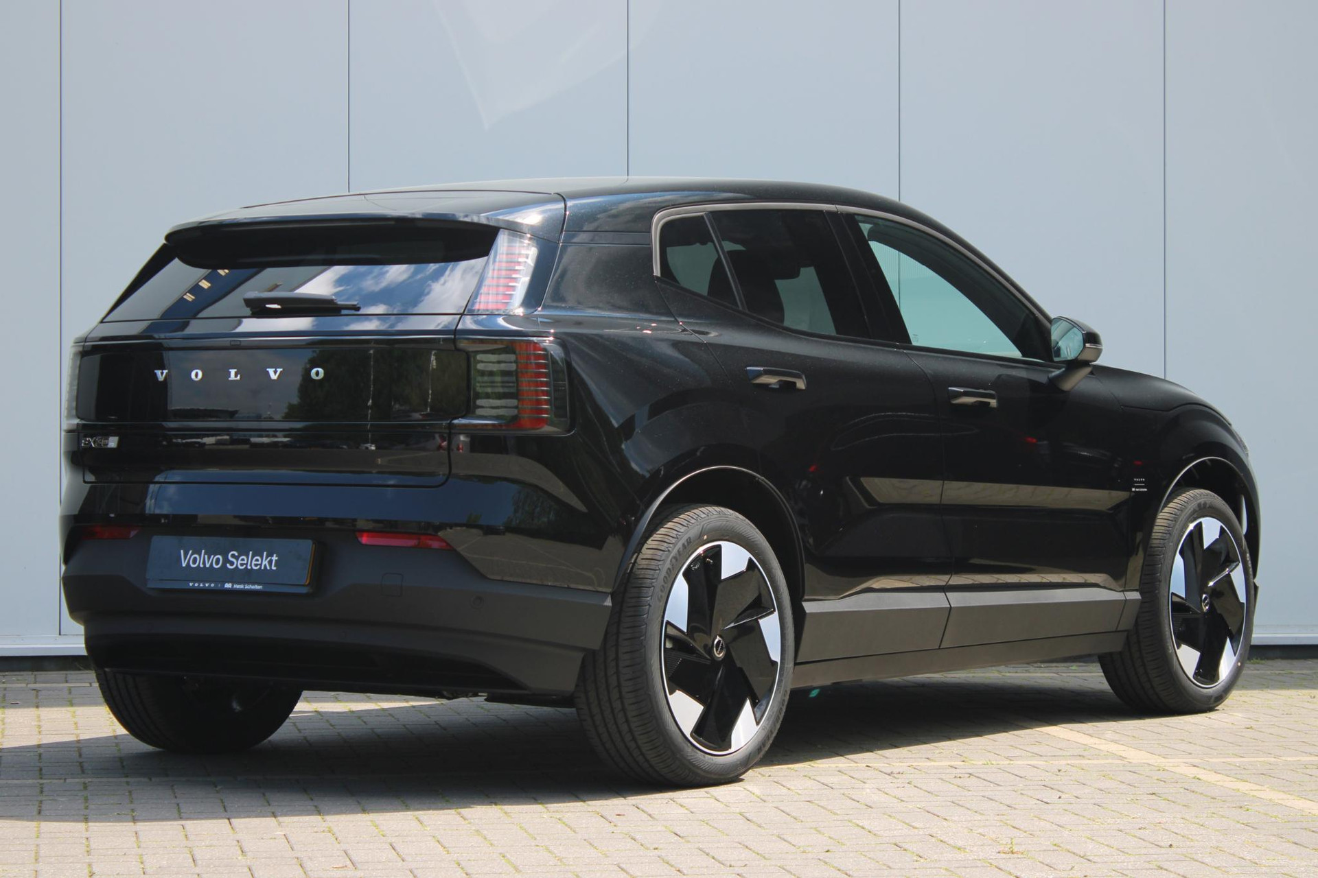 Volvo EX30