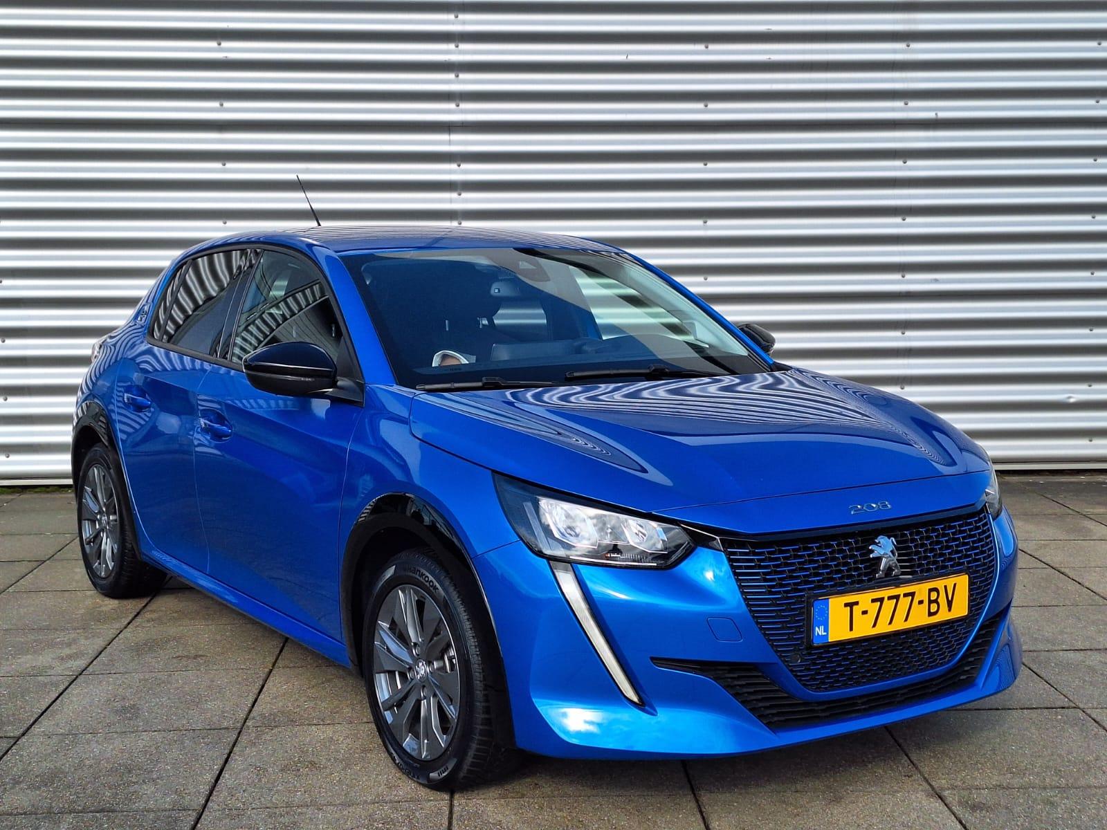 Peugeot e-208