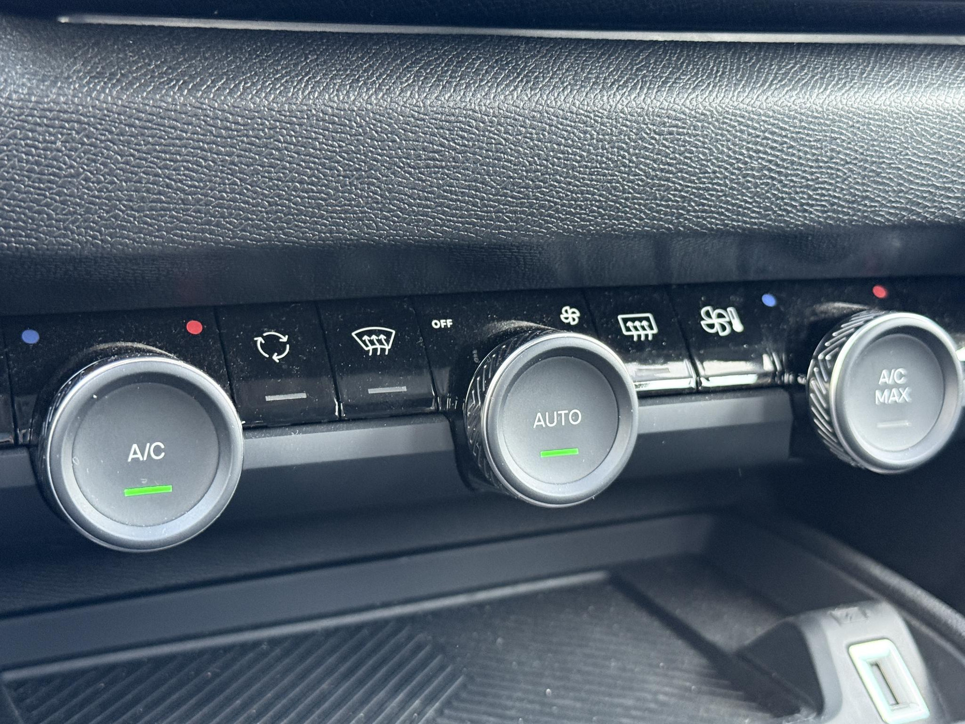 Citroën ë-C4