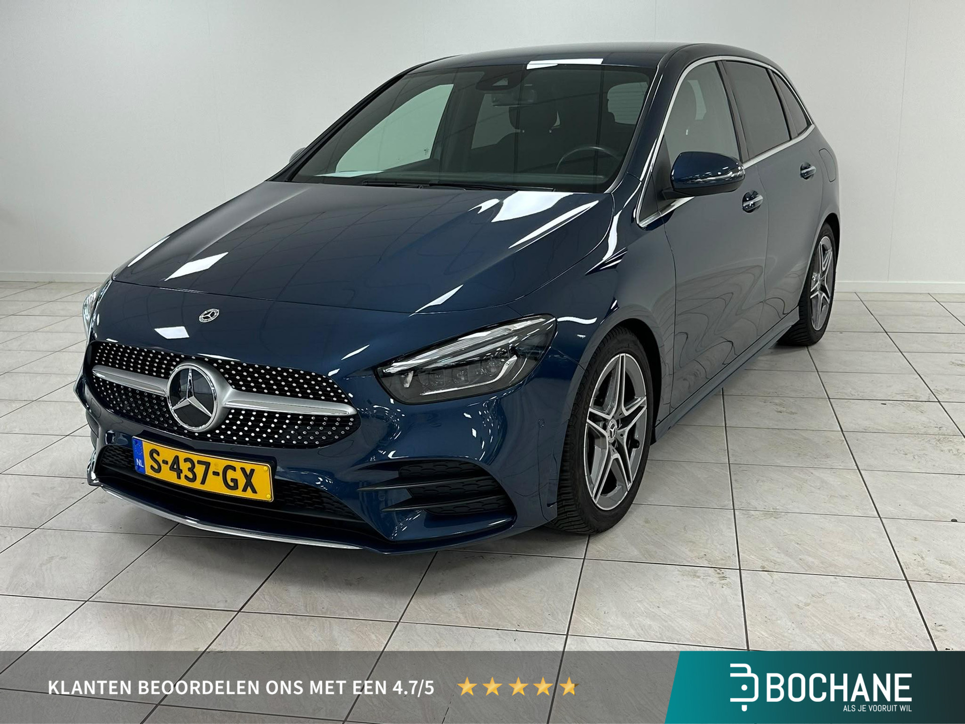Mercedes-Benz B-Klasse 180 AMG Line 2023, foto 1
