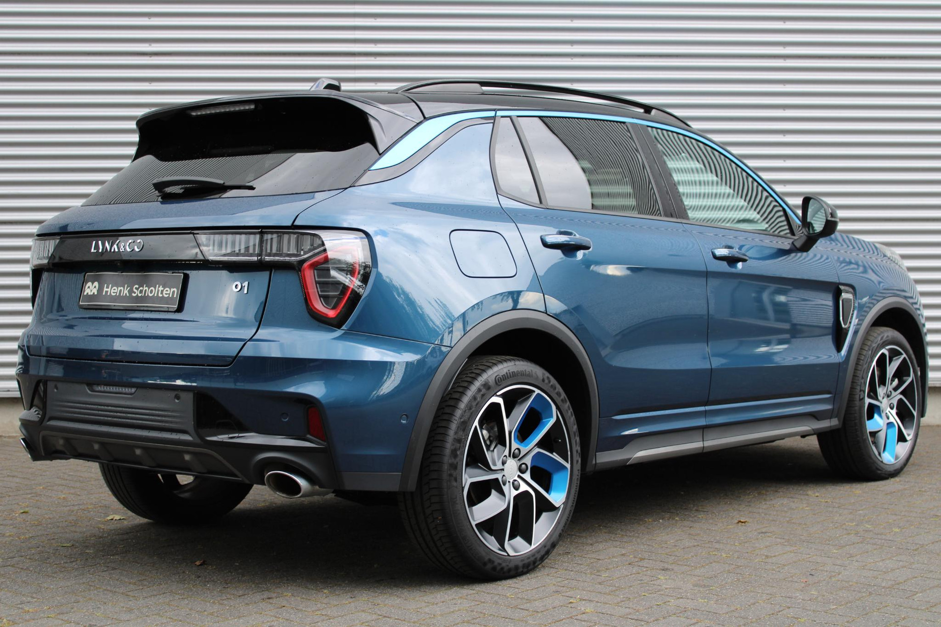 Lynk & Co 01