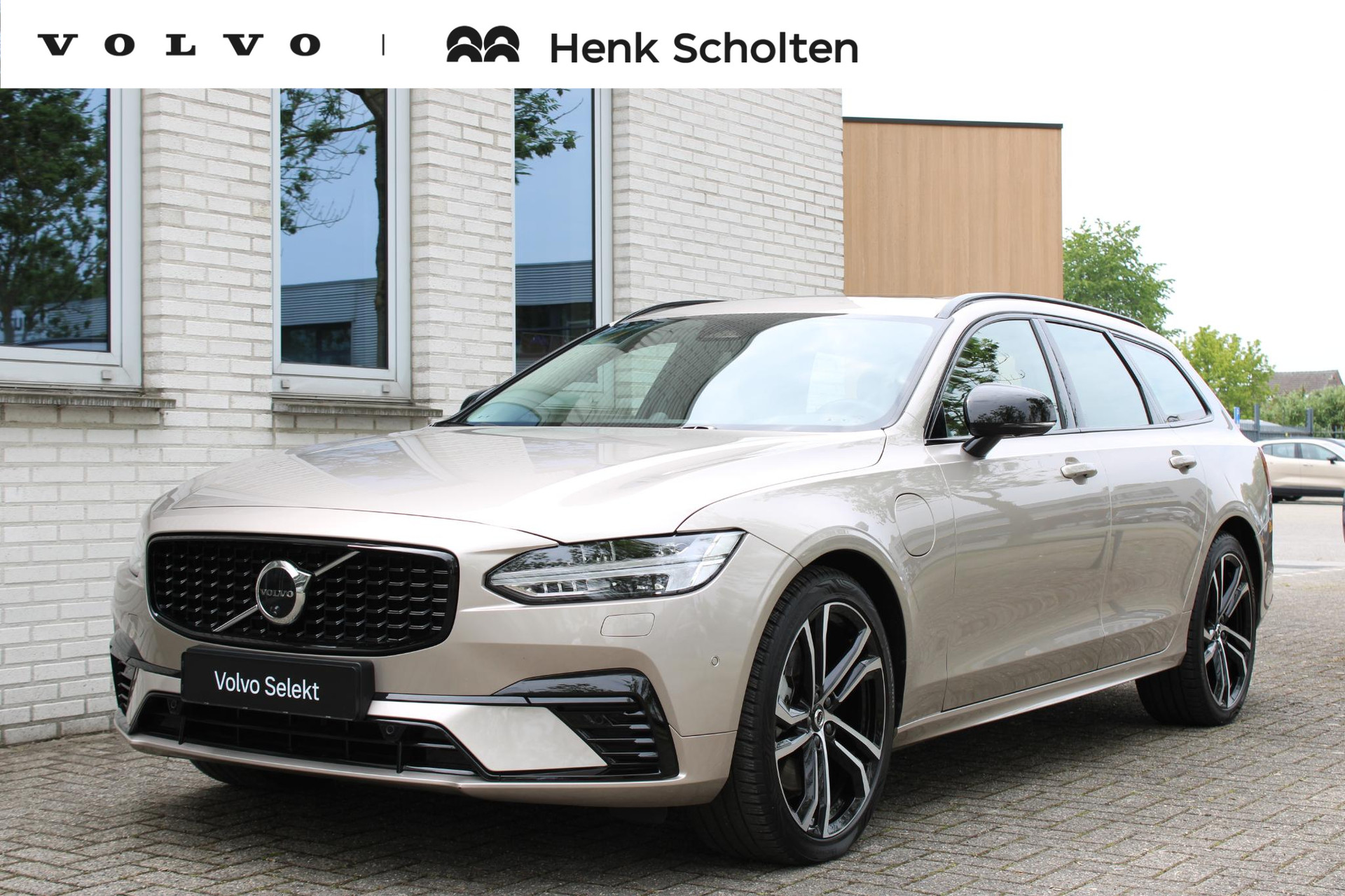 Volvo V90