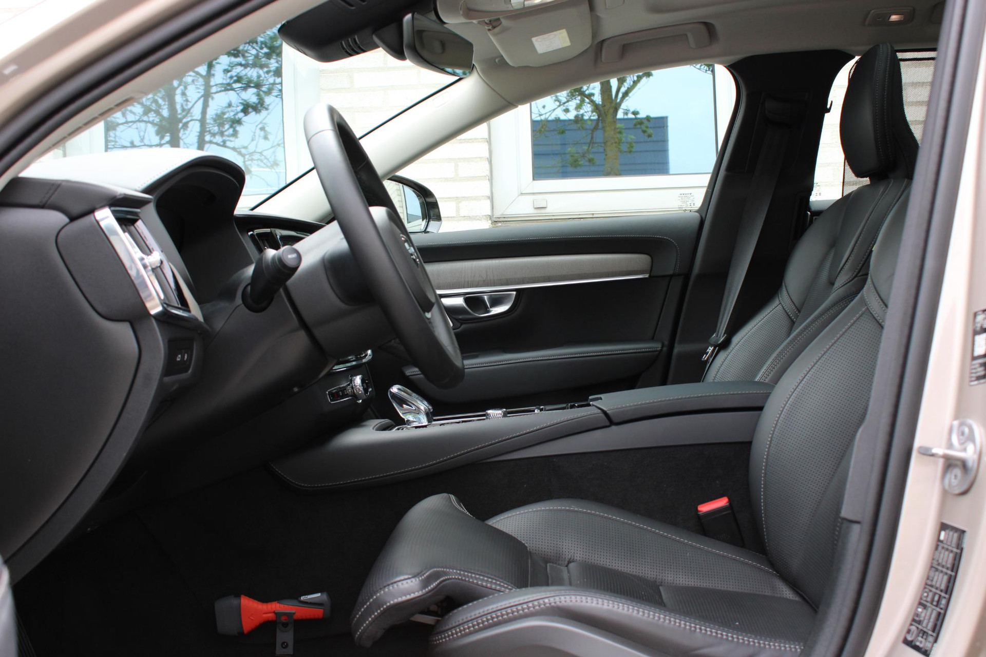Volvo V90
