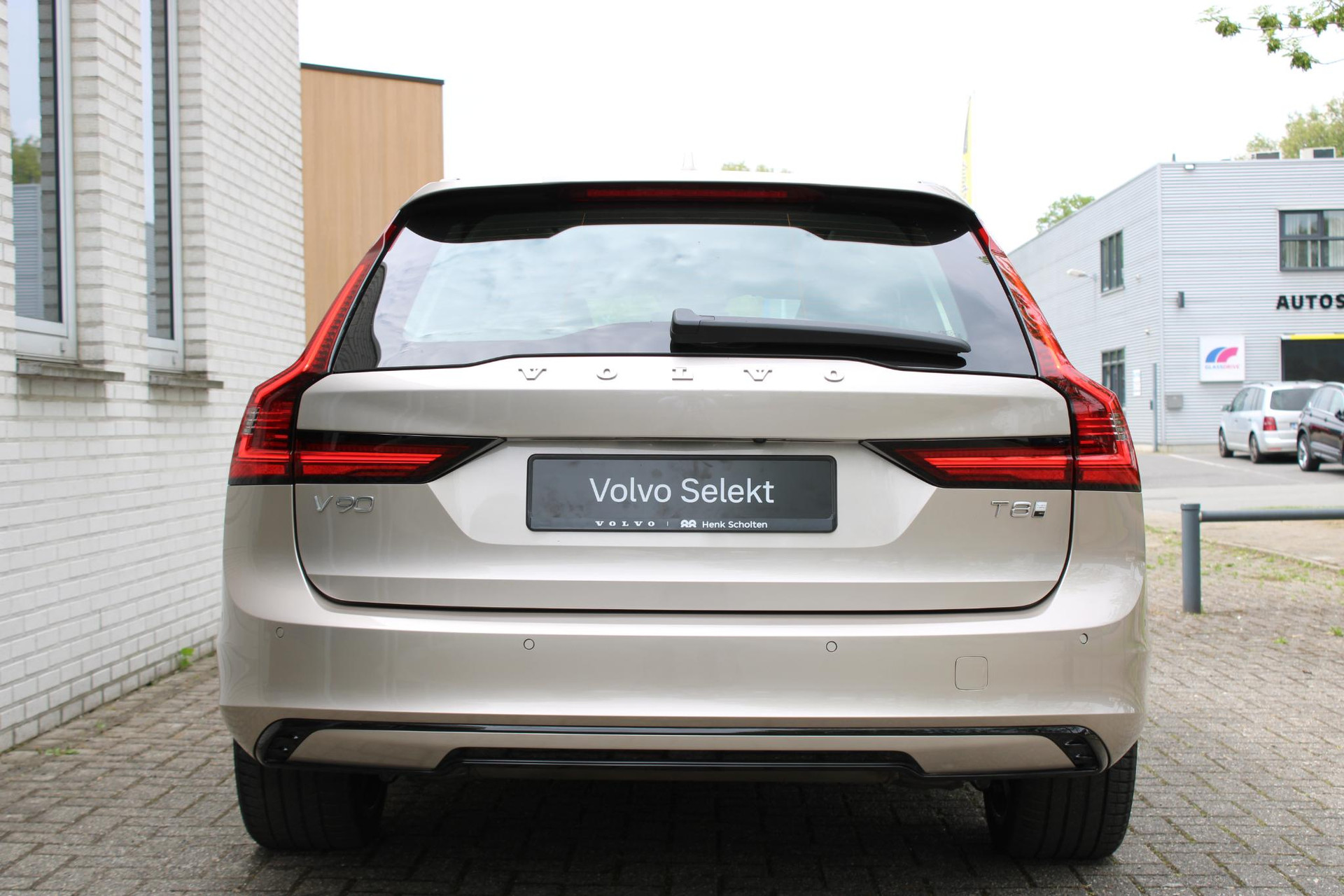 Volvo V90