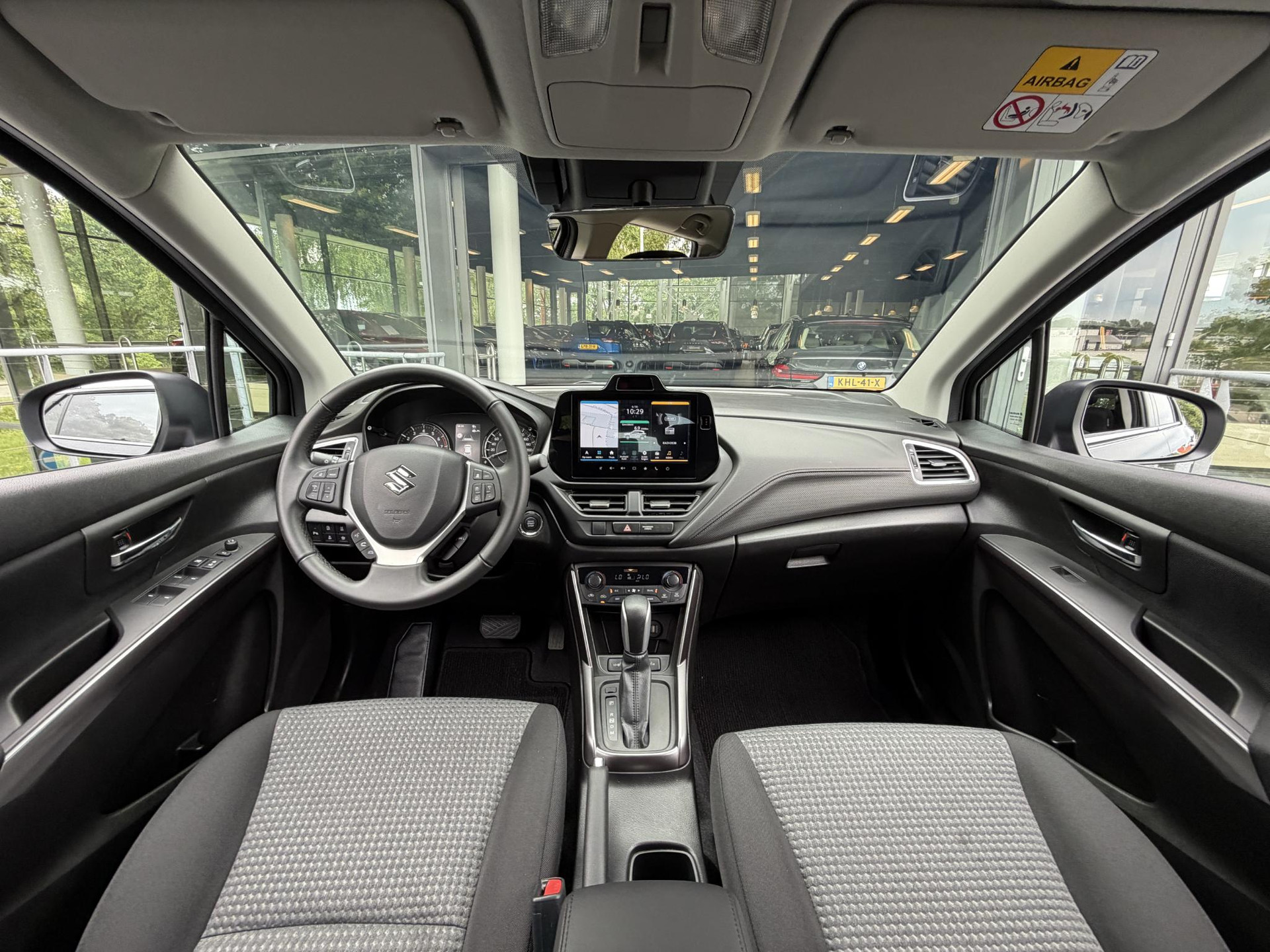 Suzuki S-Cross