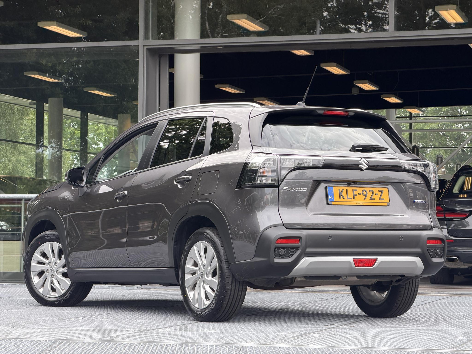 Suzuki S-Cross