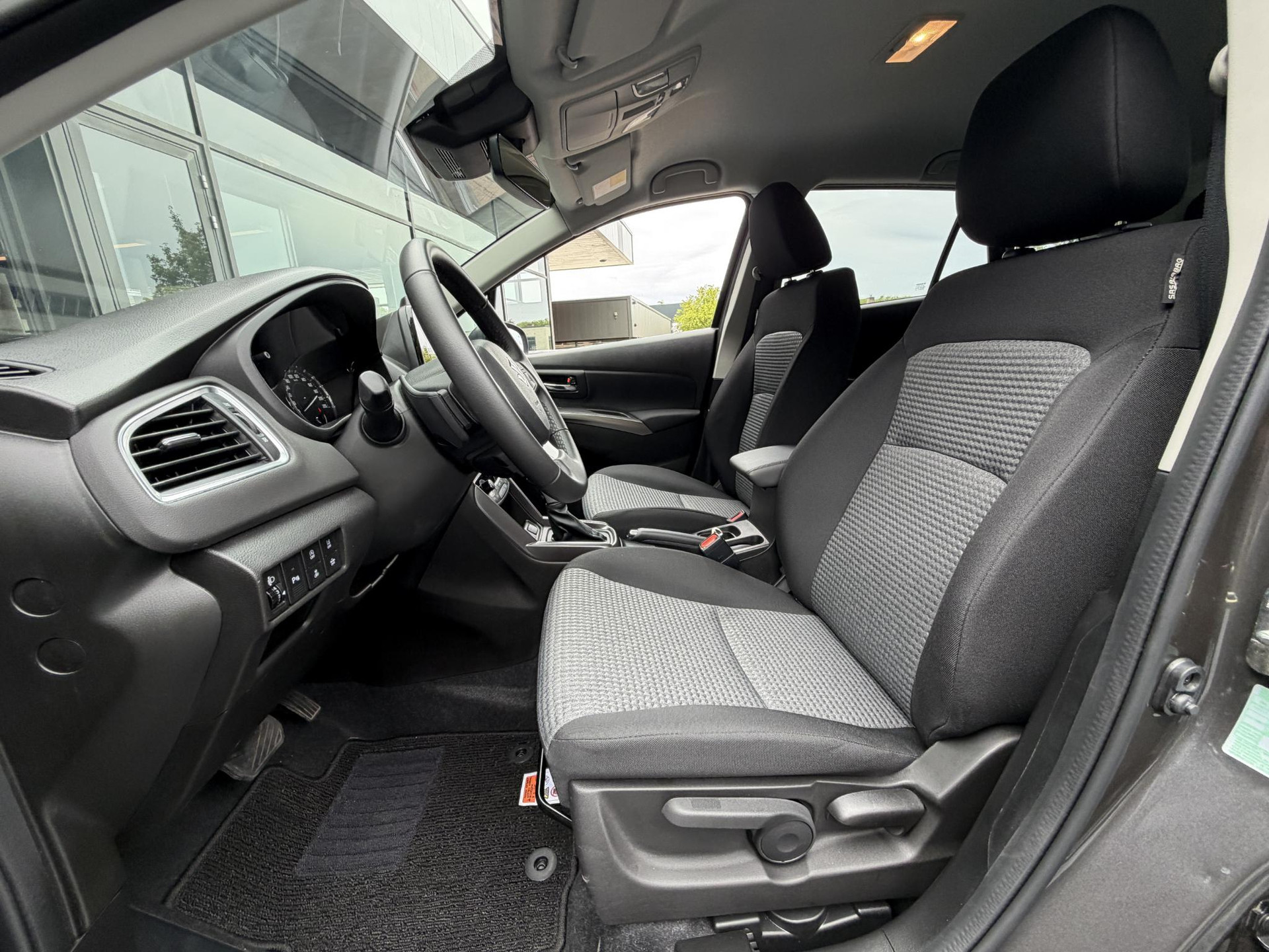 Suzuki S-Cross