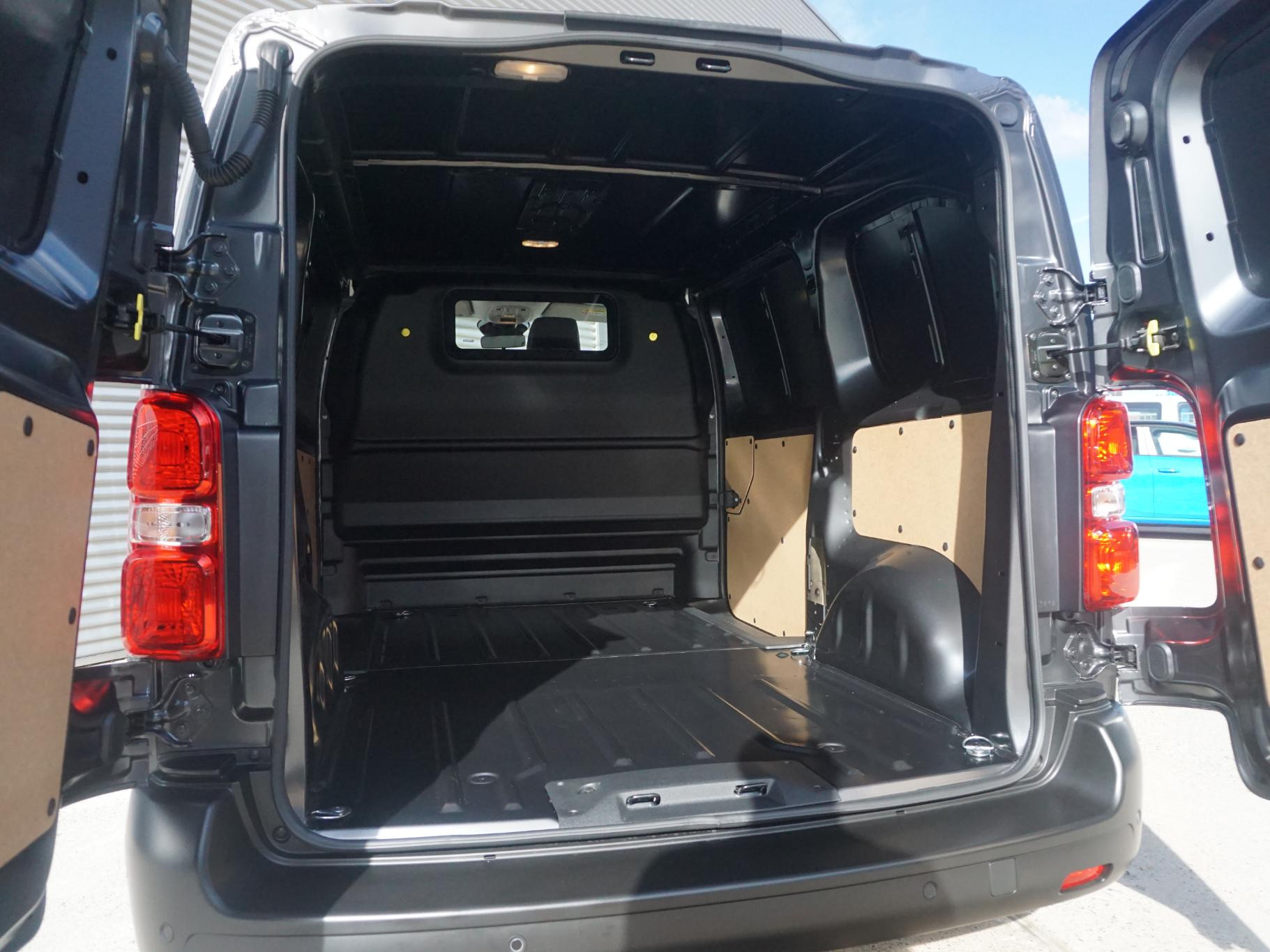 Opel Vivaro-e